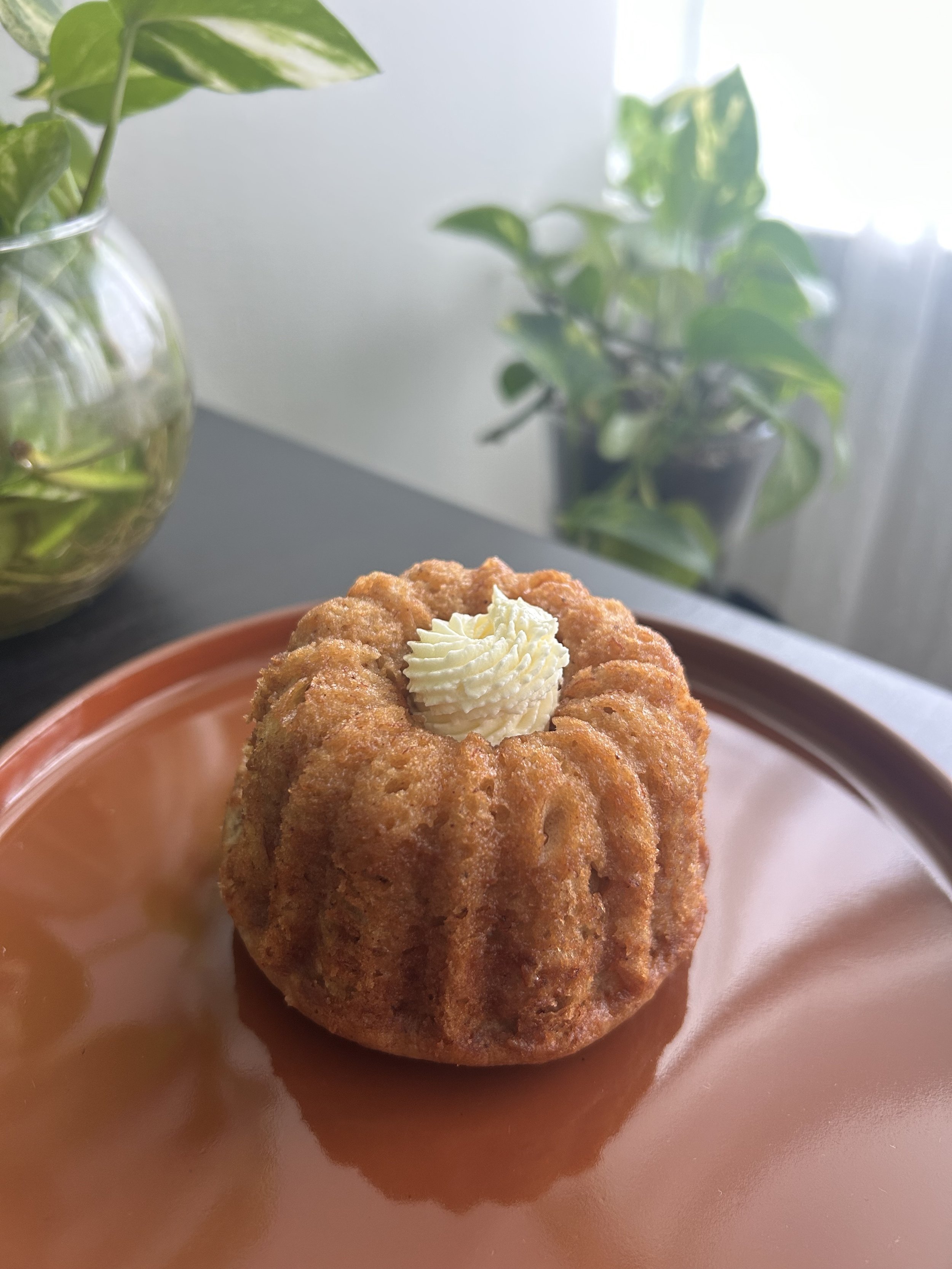 Banana Rum Cakes (4oz)