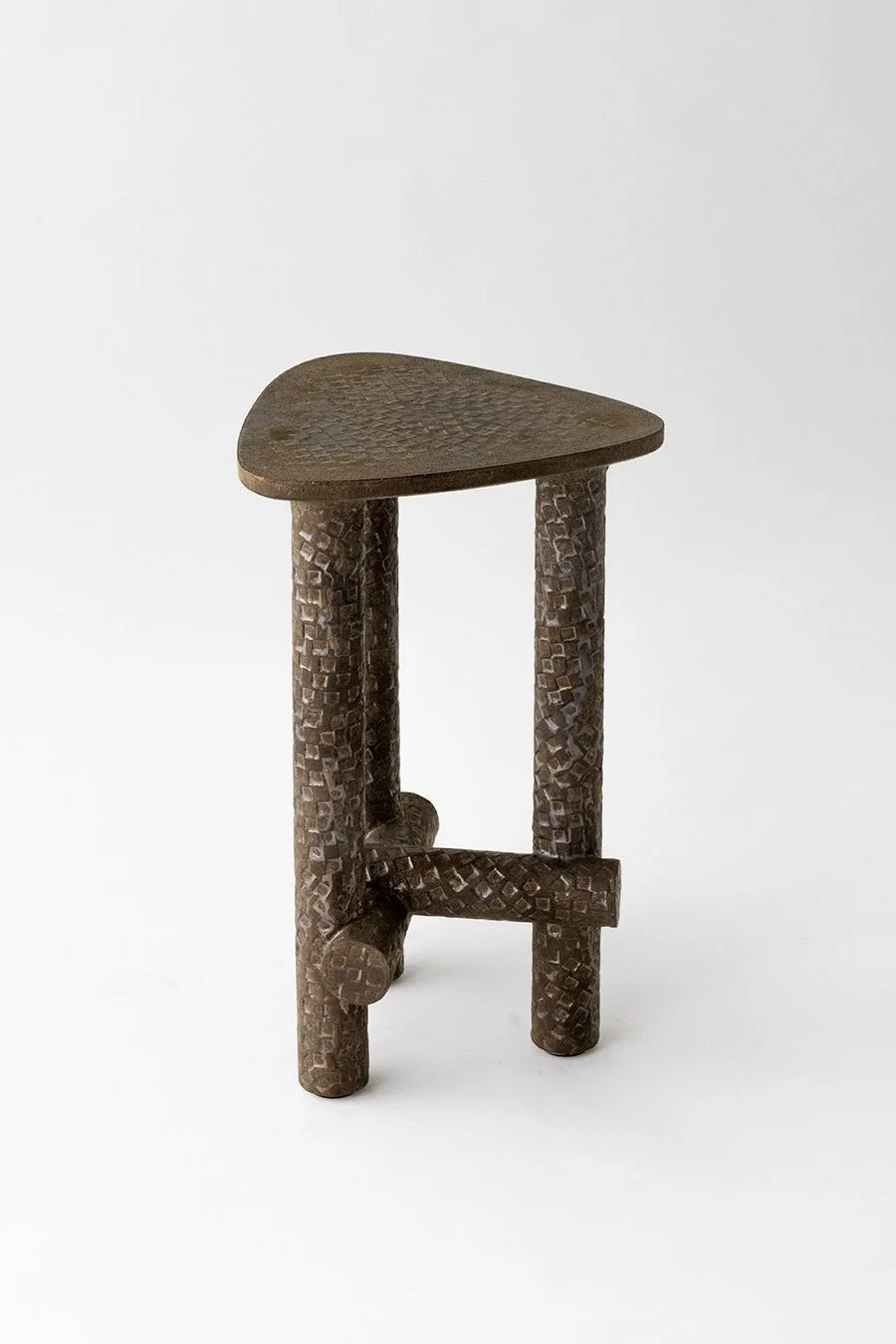 ceramic_pedestal_designer_clement_brazille_01.jpg
