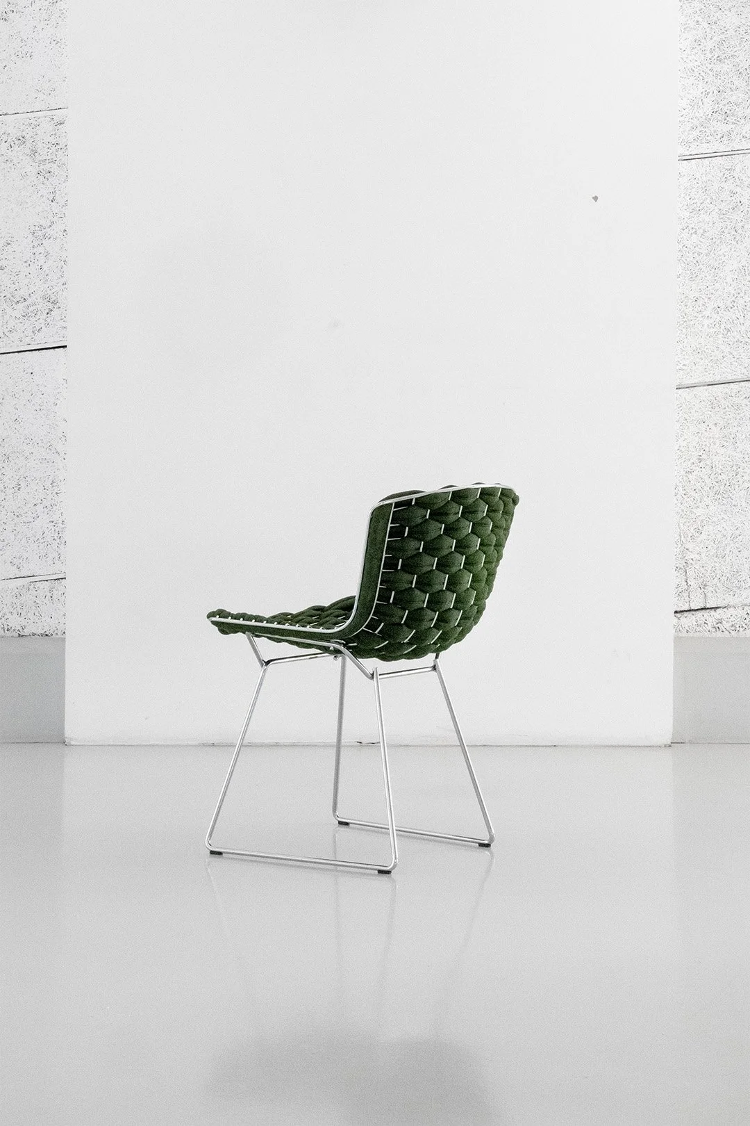 Bertoia Loom Chair_brazille.jpg