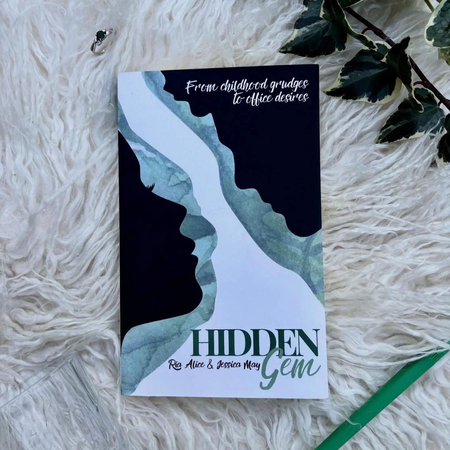 To Lilah, Zane was a childhood bully, her brother&rsquo;s best friend, her new boss, a sex God? 

Lilah Hart, after getting through the toughest year of her life, faces another blow when she&rsquo;s made redundant. The company she works for is acquir
