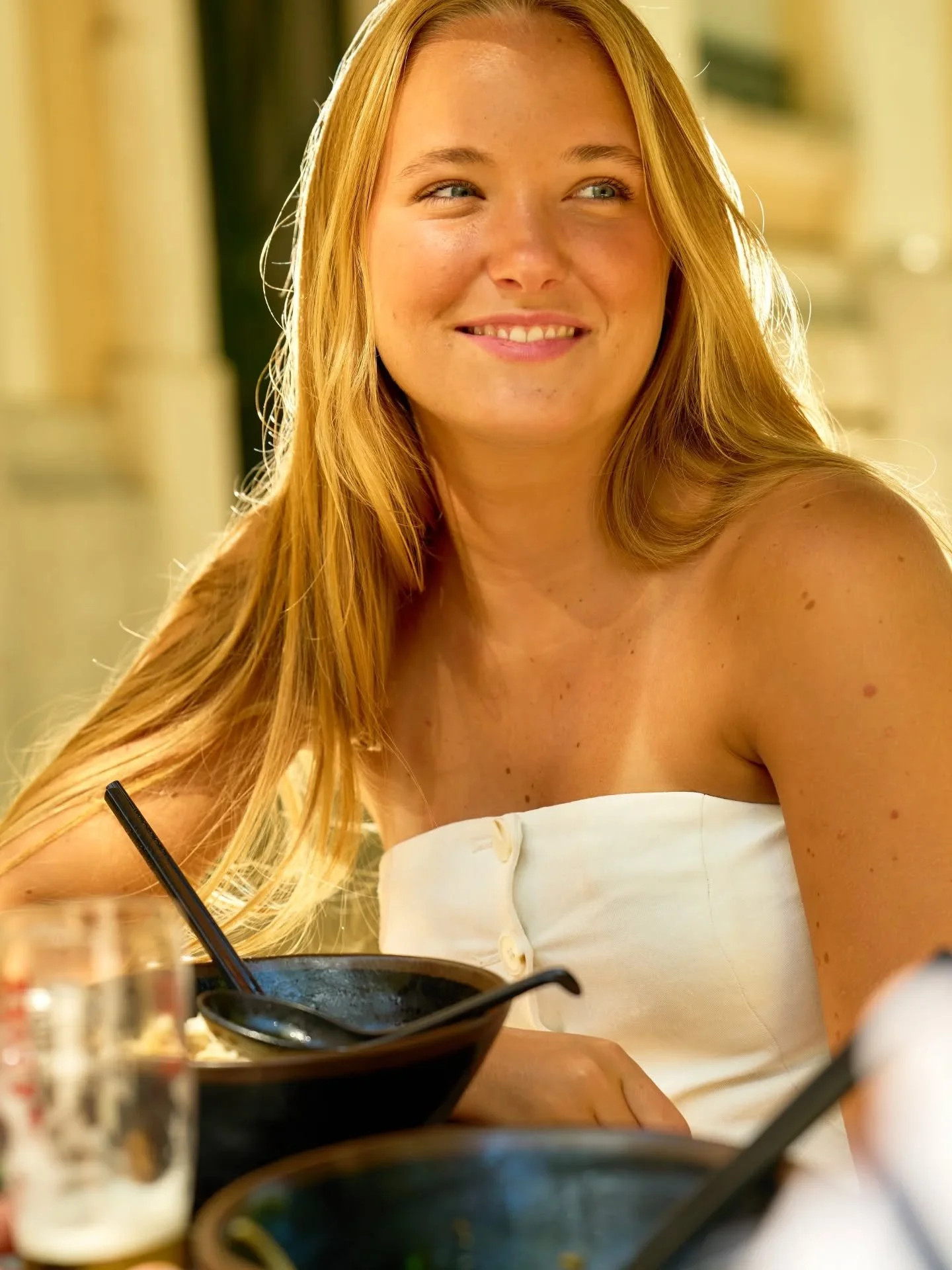 POV: quando o teu grupo de amigos descobre aquele place to be onde o sol brilha e o tempo abranda a cada slurp. 🍜☀️

🚉 Esta&ccedil;&atilde;o do Campo Pequeno&nbsp;
📍Campo Pequeno, 12, Lisboa
Aberto todos os dias:
🕛 2&ordf; a Dom: 12h00-15h00 | 19