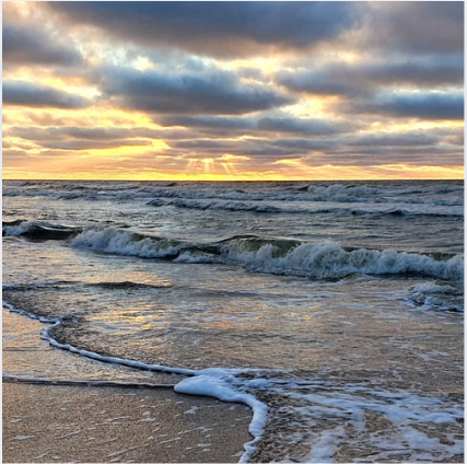 A calming body scan to help you reconnect with your mind and body.  Time for you, time you need and deserve