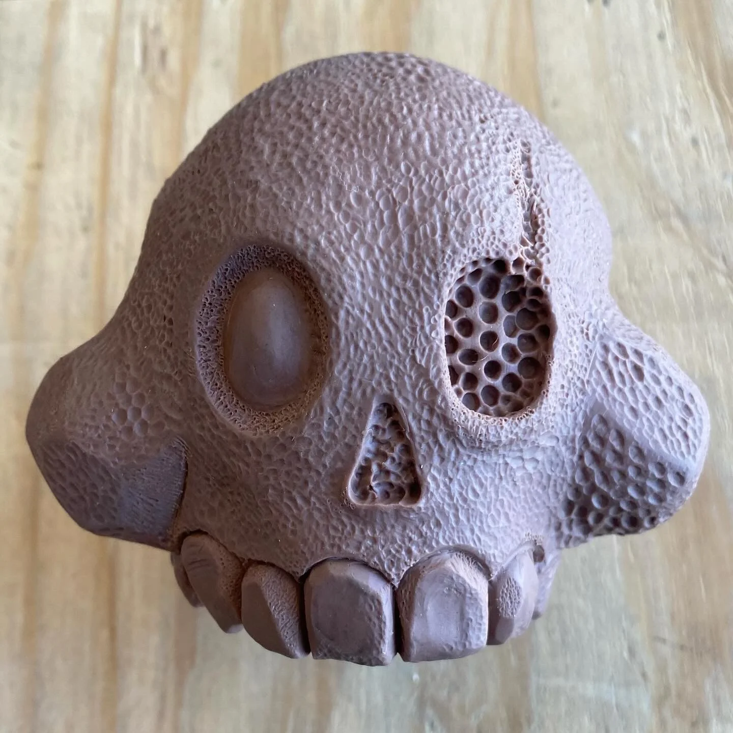 Knuckleheads, 2024
acrylic on plaster, 3" x 3.5" x 3.5"

(original)