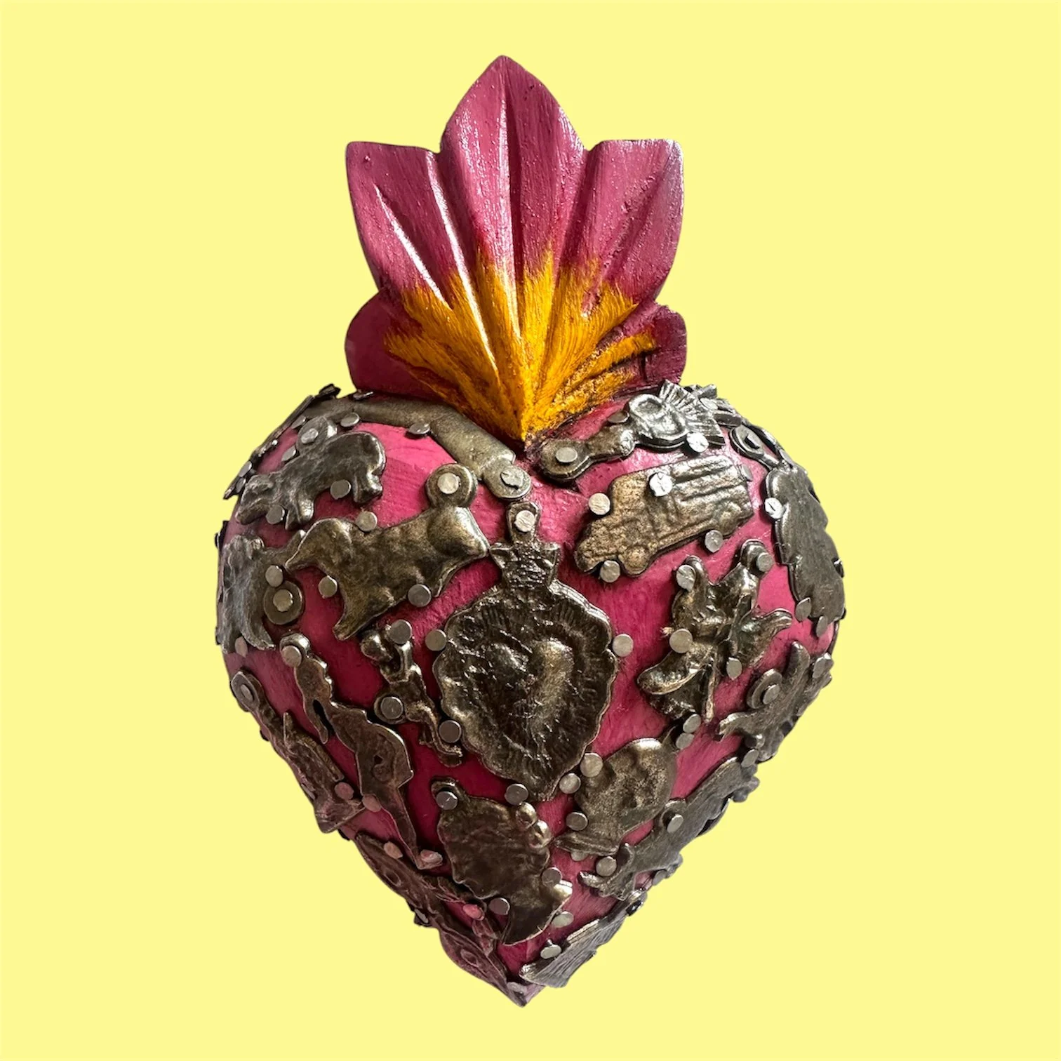 Milagrito Corazón - Pink (Medium)