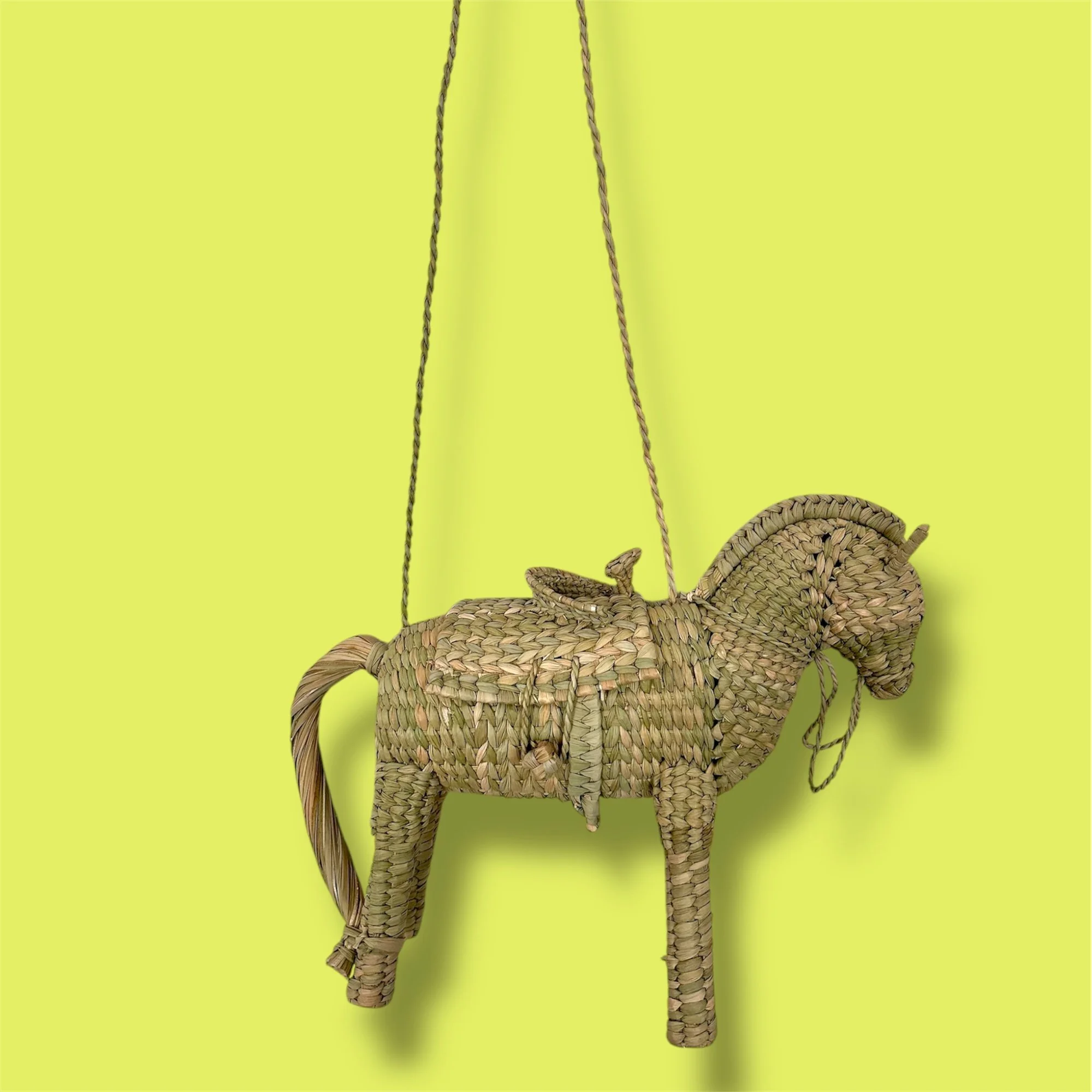 Handwoven Chuspata Horse Bag - Michoacán, Mexico | Natural Reed Artisan Bag