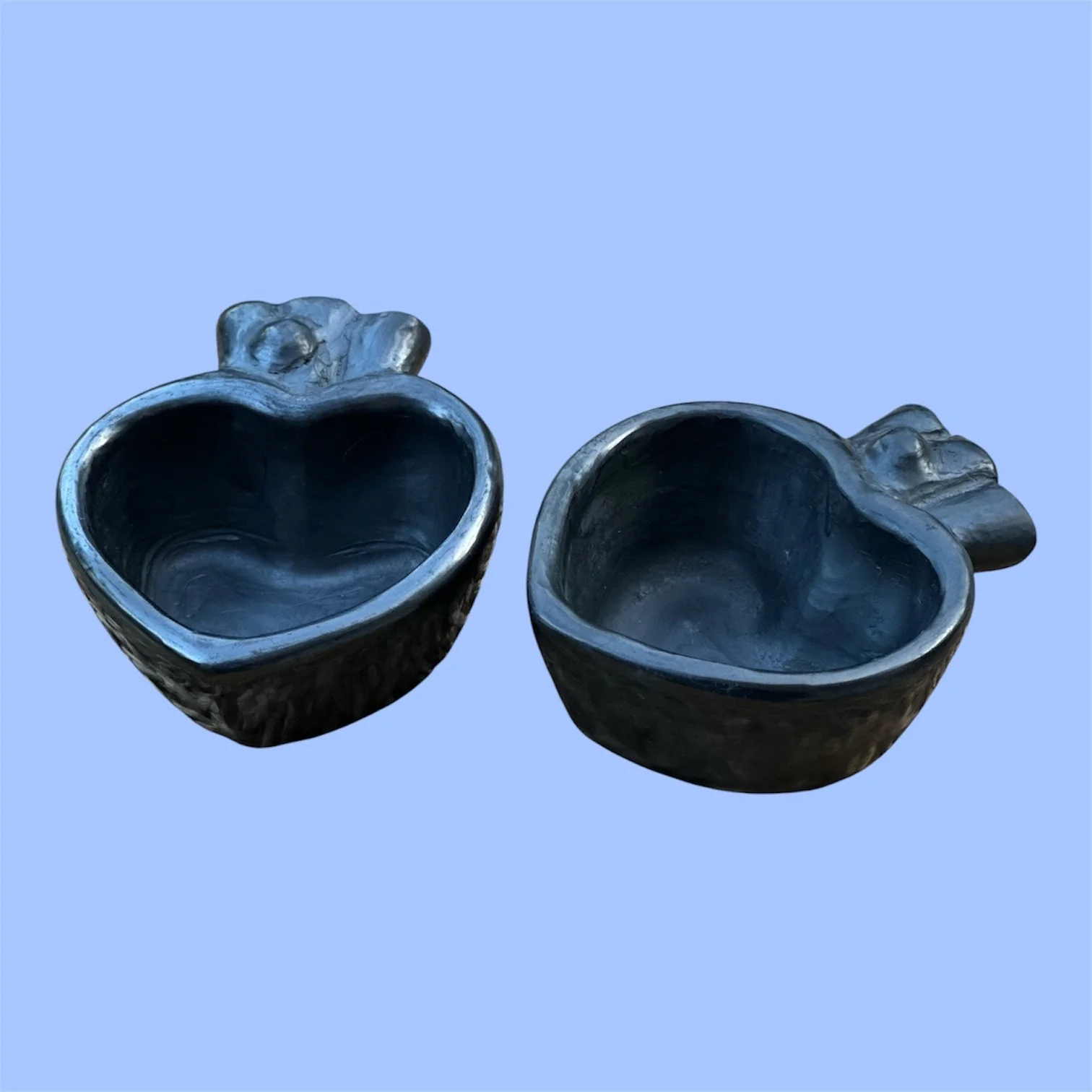 Barro Negro Heart-Shaped Mini Dishes (pair)