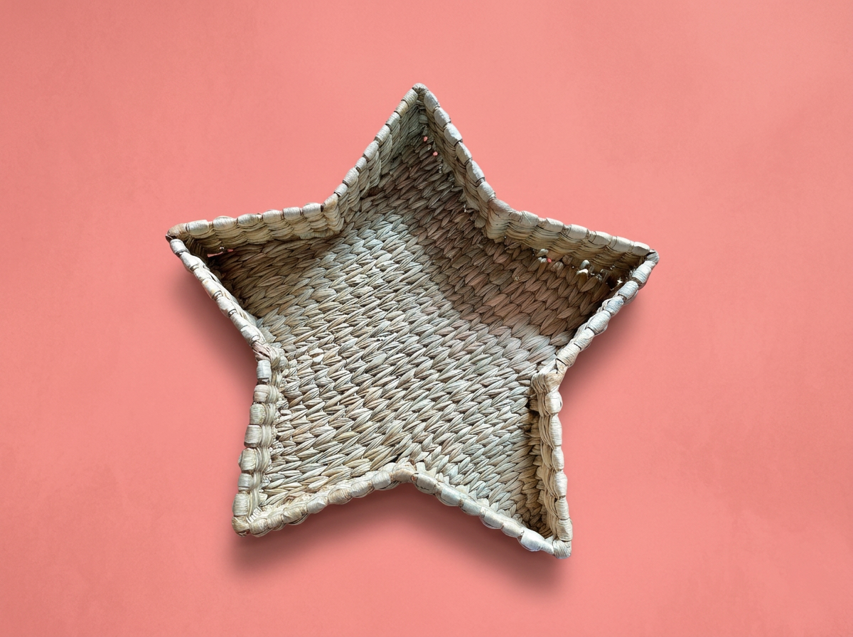 Handwoven Chuspata Star Tray