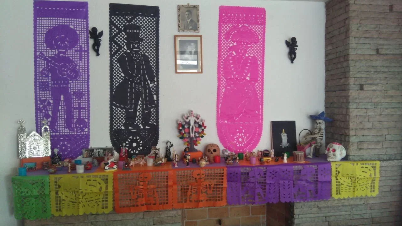 Ofrenda that my dad used to set up