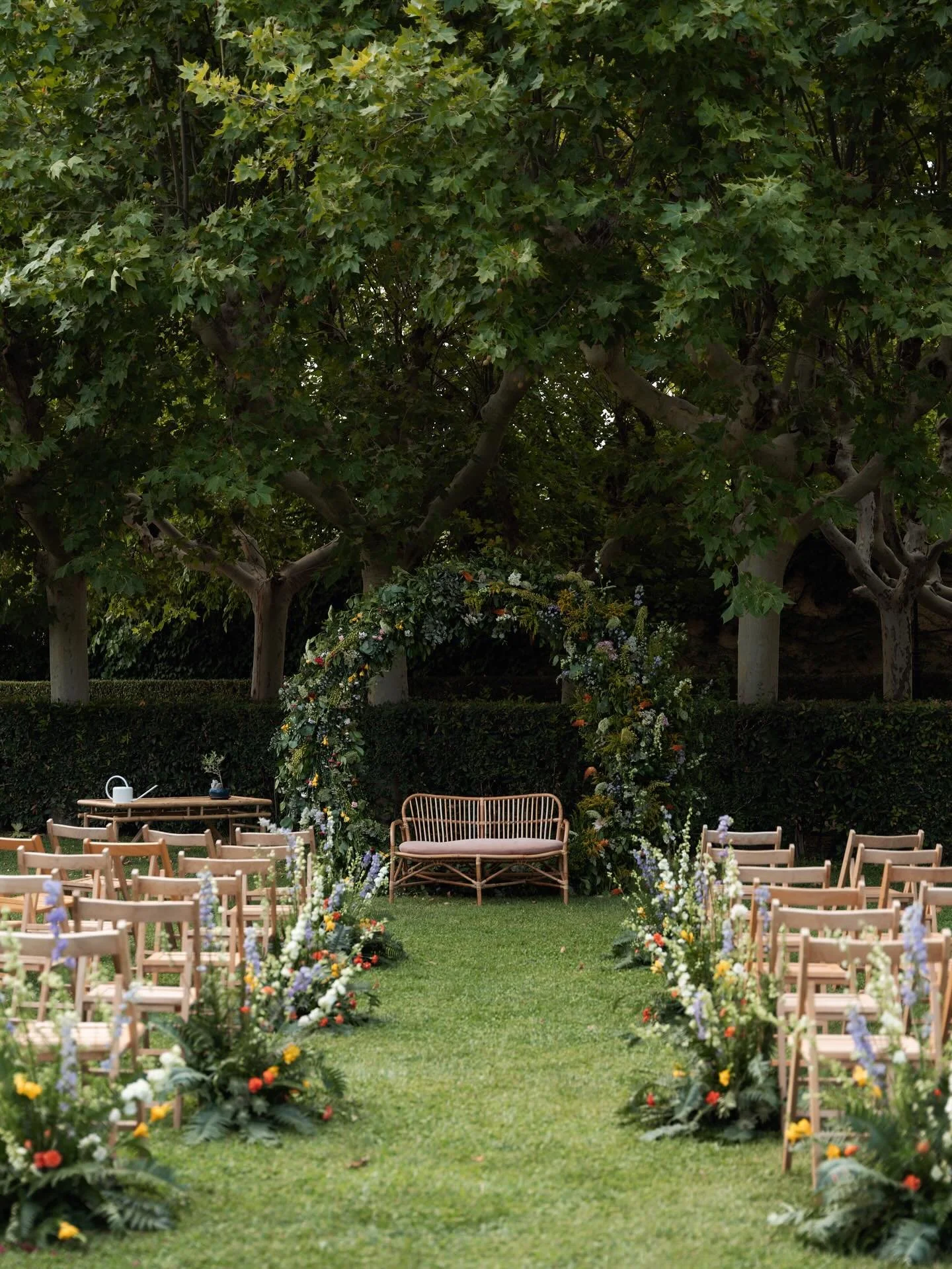 Recordando esta maravillosa decoraci&oacute;n floral 🌸

 

#fotografiadeboda #fotografiadebodas #bodas2026 #bride2026 #boda2026 #bodasreales #bodasespa&ntilde;a