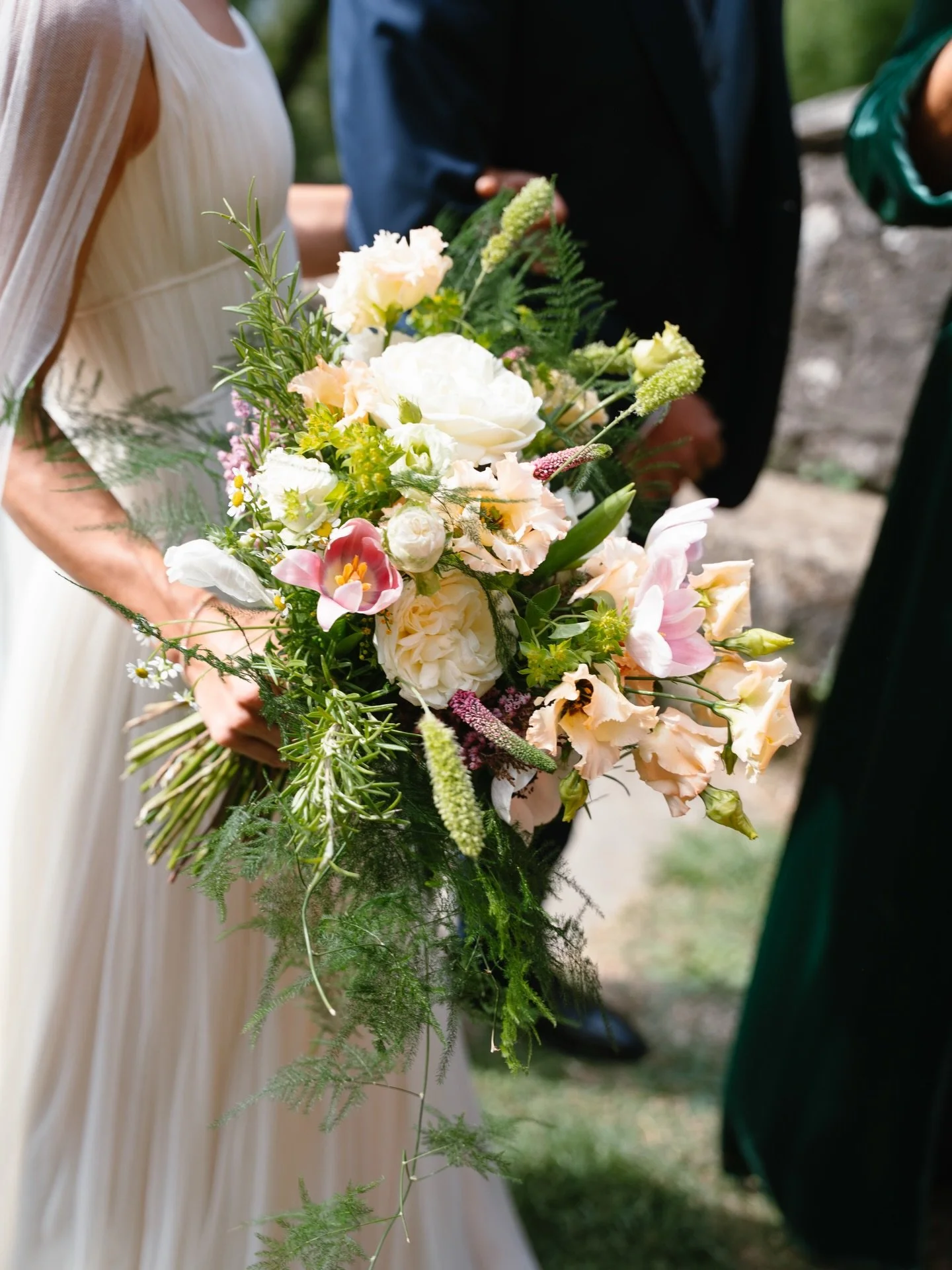 Ramos &uacute;nicos para novias &uacute;nicas, precioso trabajo de @boogaloovegetal 💕

#bodasespa&ntilde;a #bodas2026 #bodas2027 #fotografiadeboda