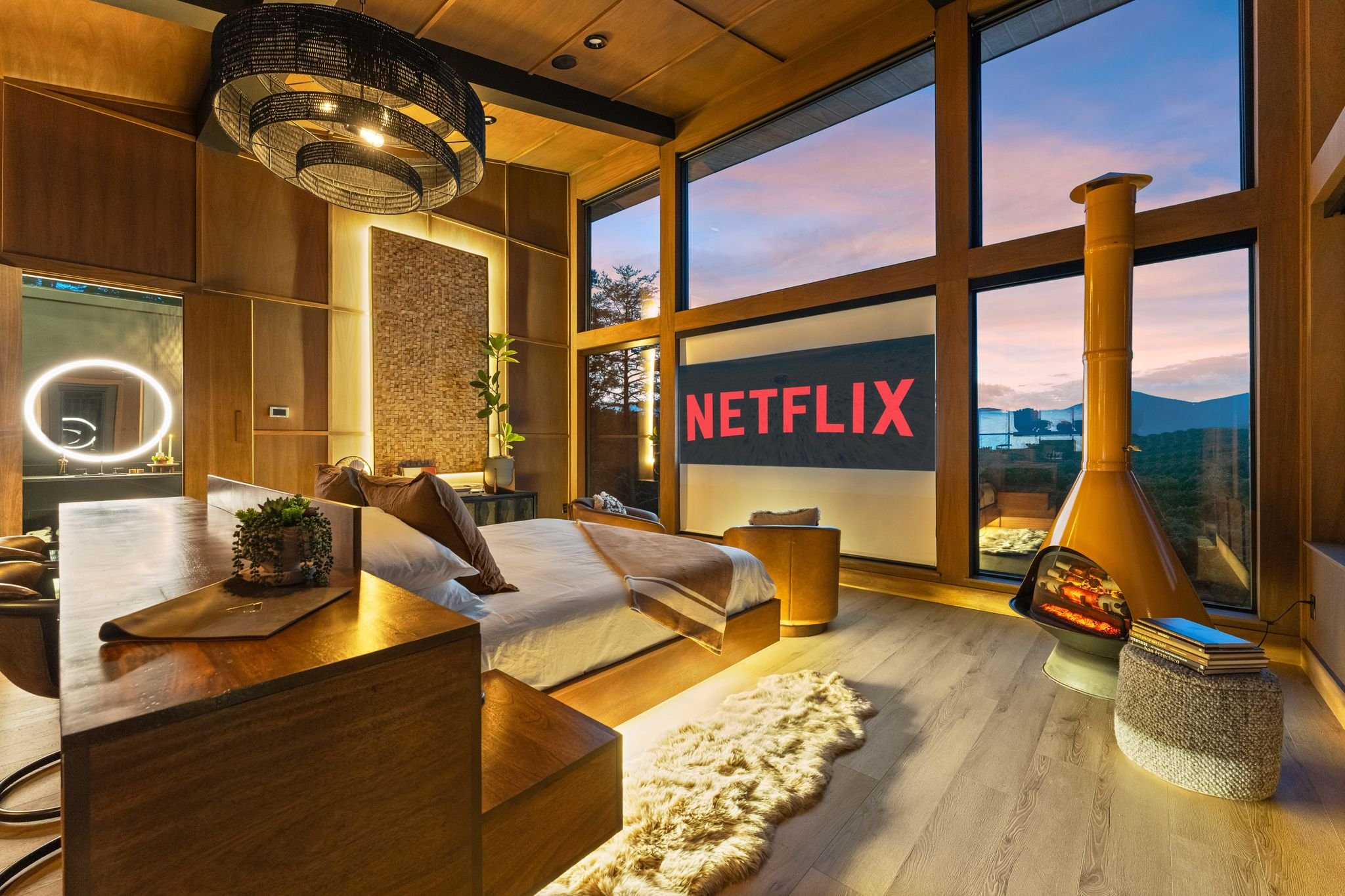 mls_183netflix.JPG
