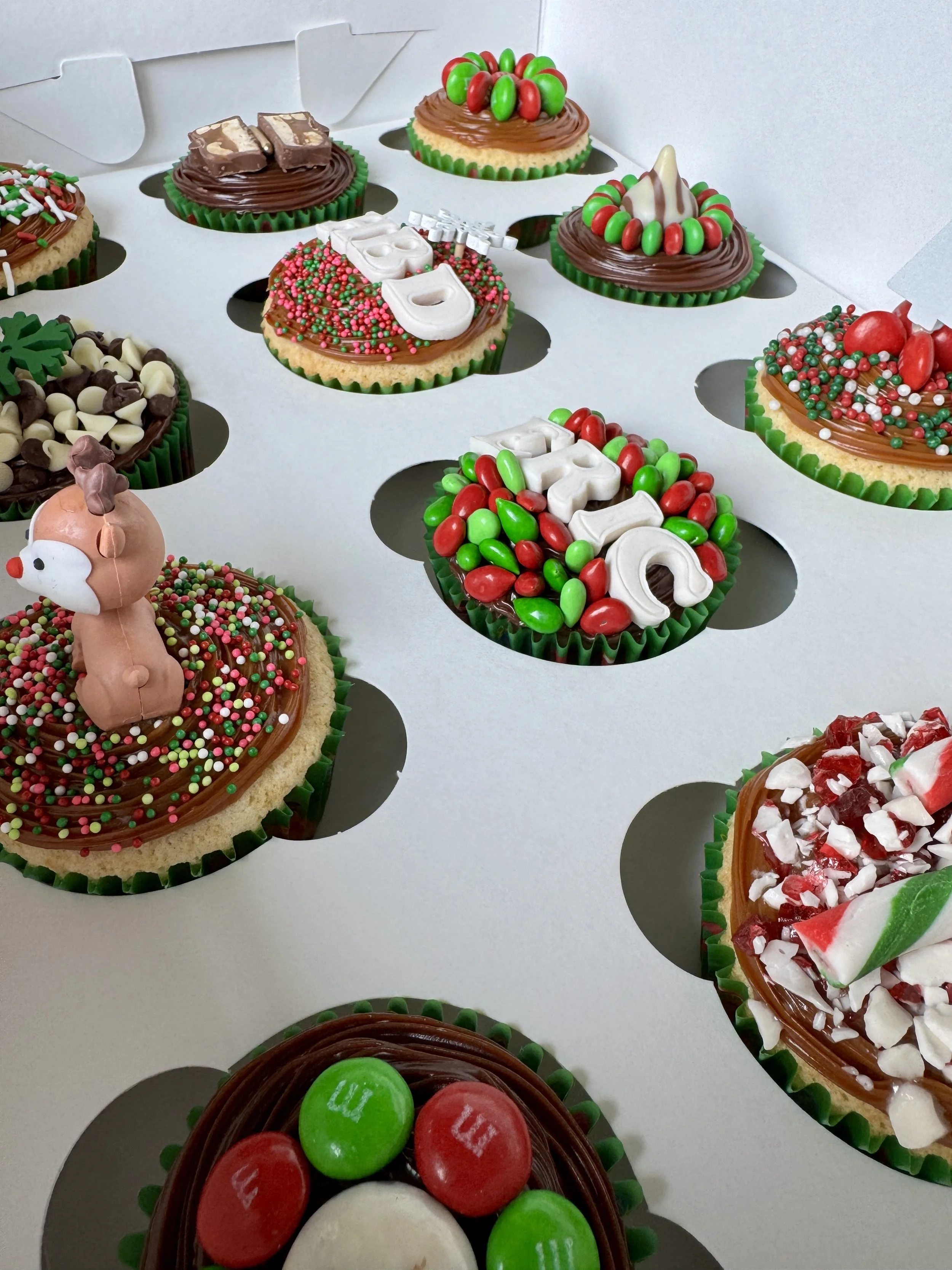 Christmas Classic assorted cupcakes, box of 12