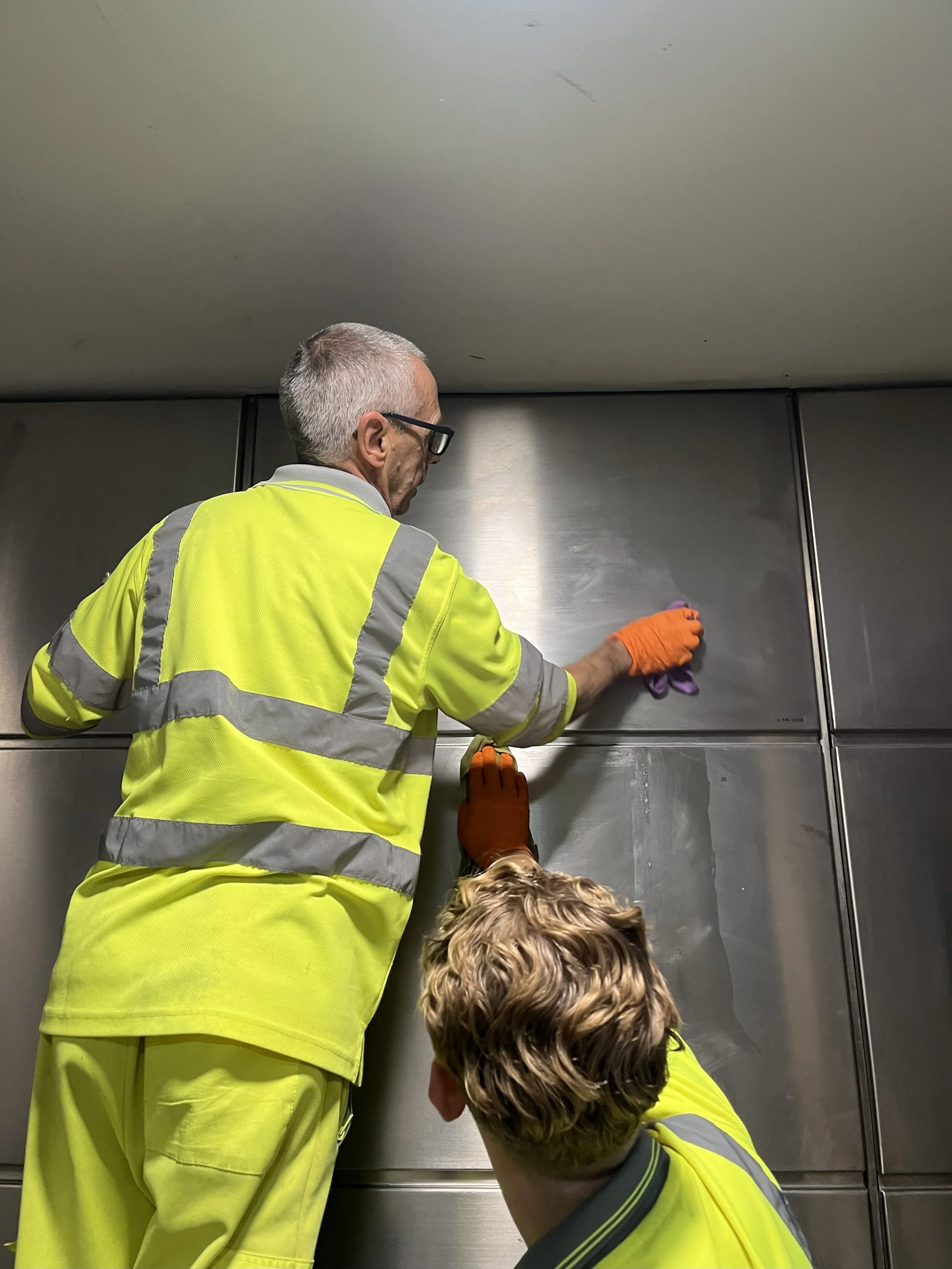 Sparkle Cleaning Experts