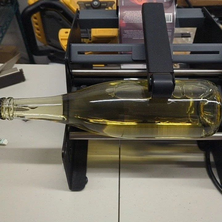 Labeling the Home Grown #drycider this evening, 45 mins 144 bottles, with only a moderate level of cussing. @thebierelibrary will have 500ml Home Grown bottles in their case by the end of next week, and another keg of Imperial Amber on tap! Thank you