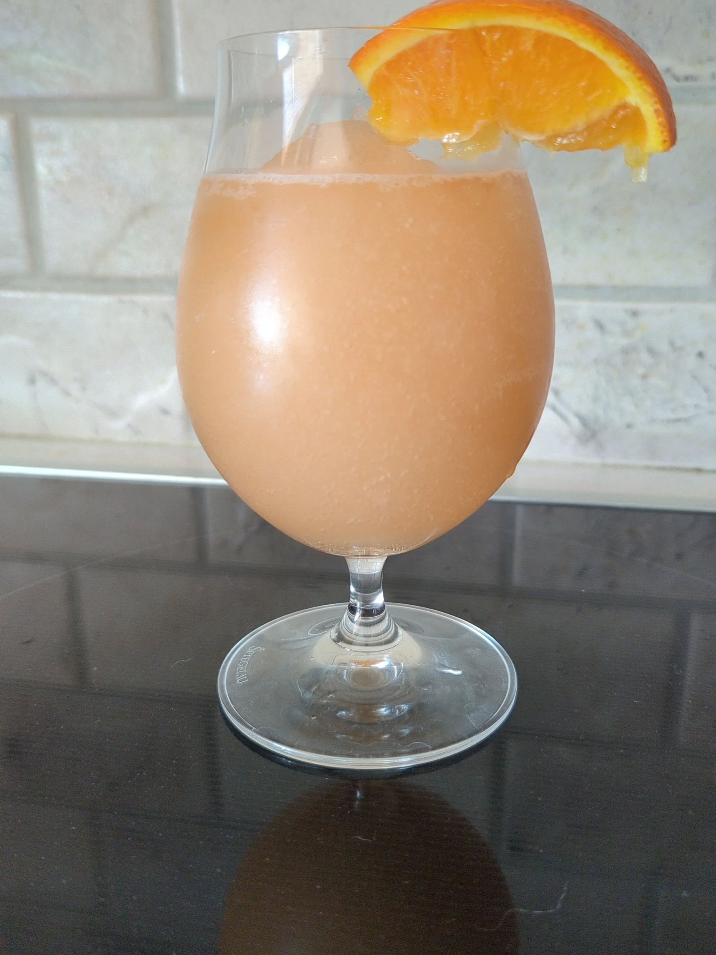 After long day on the tractor highly recommend a hard cider slushy! Made 3 parts Red Plum, 2 parts white grape juice, dash of simple syrup and into the @ninjakitchen #slushy machine. Garnish with an orange! Usually enjoy my ciders as made, bone dry, 