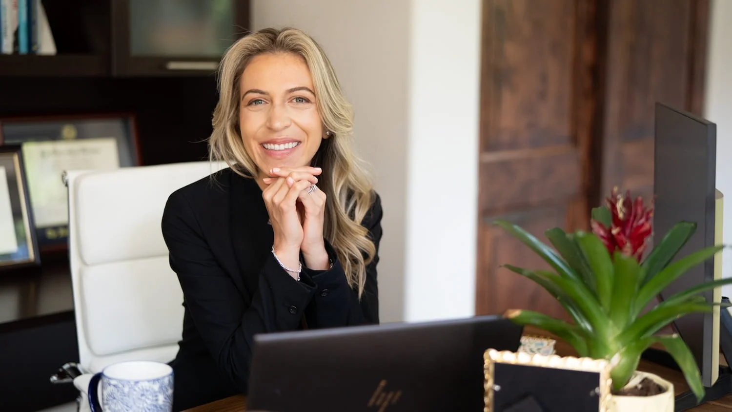 Laura Vargas, licensed therapist in Denver specializing in grief counseling