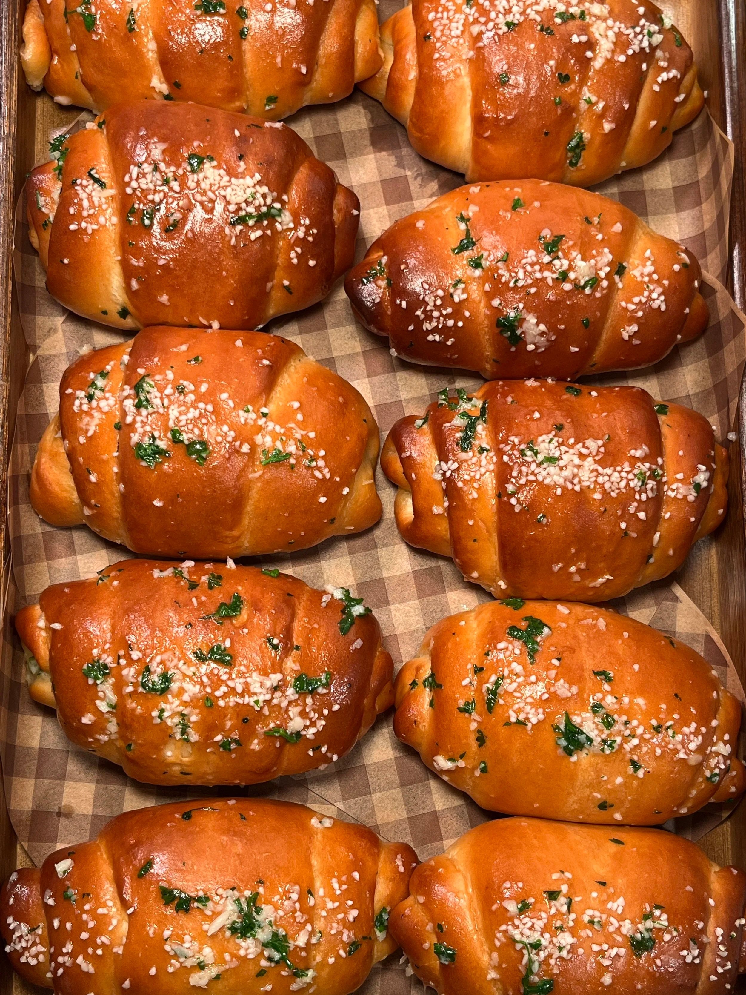 Cheesy Garlic Herb Salt Bread (Shio Pan)