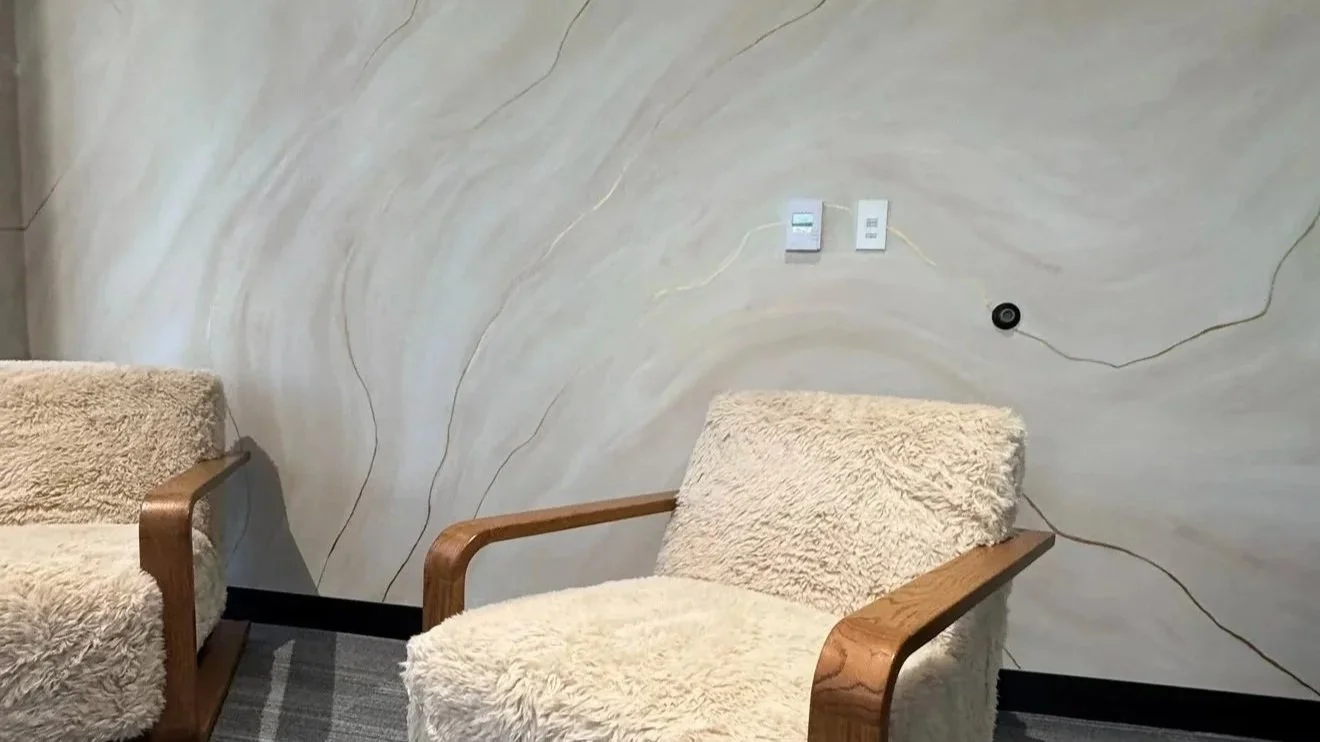 How to Paint a Faux Marble Mural