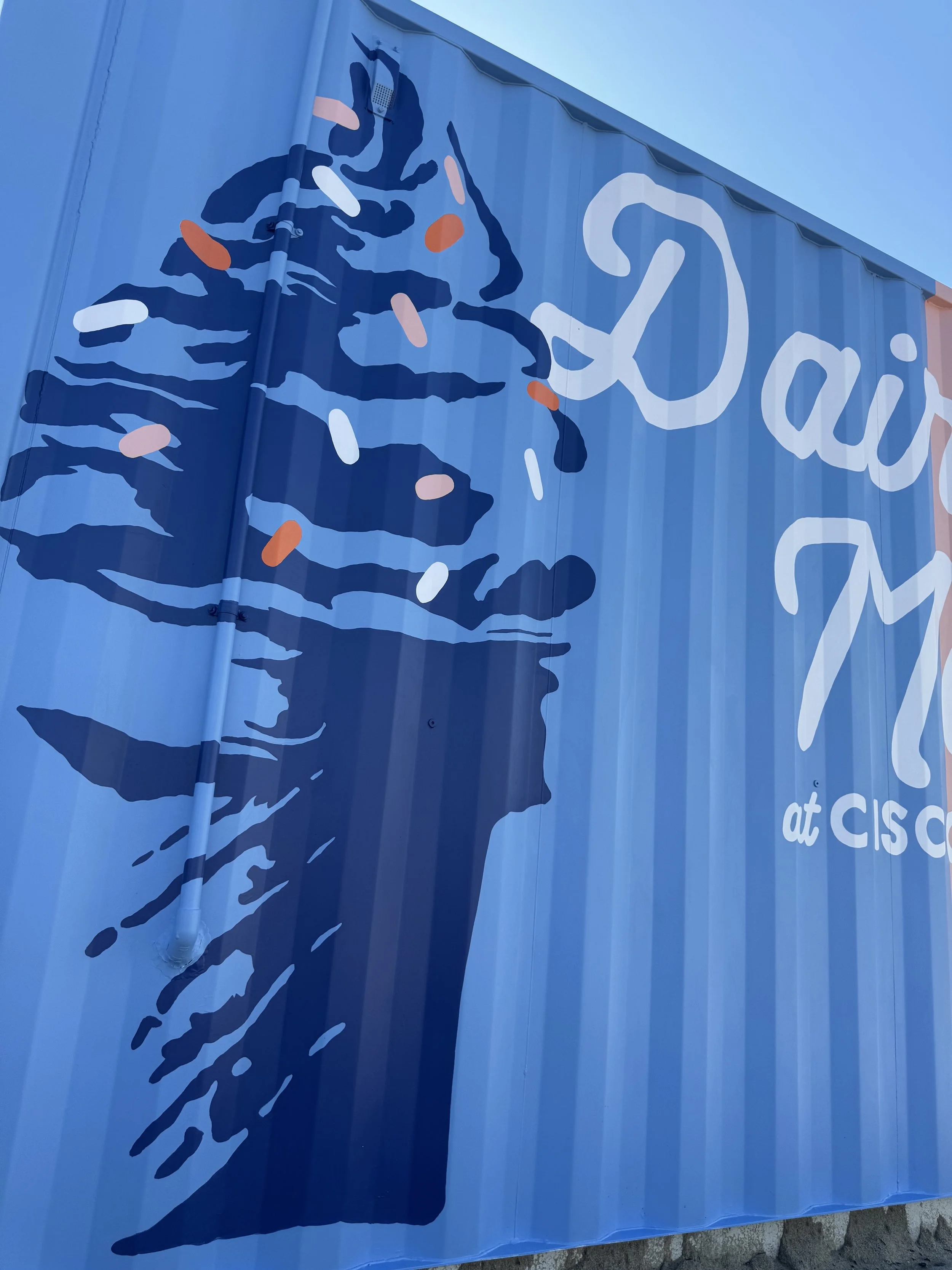 commerical-mural-by-pandr-design-co-3.jpeg