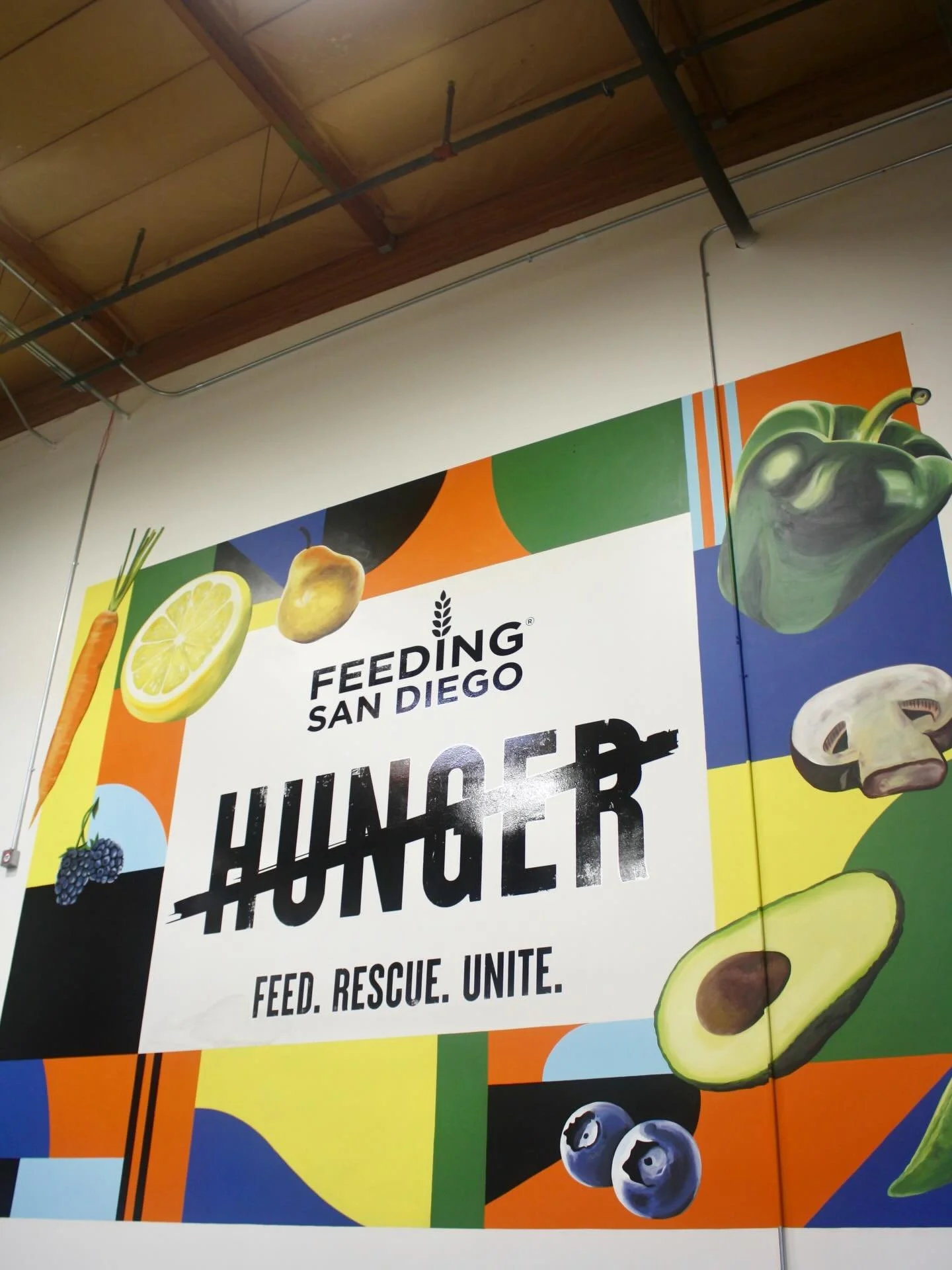 Adding some still shots of this @feedingsandiego mural to the feed 🍐🫛🍋

Last month I donated this mural to their warehouse space, which desperately needed the color. I worked with their marketing team to design around the existing vinyl and incorp