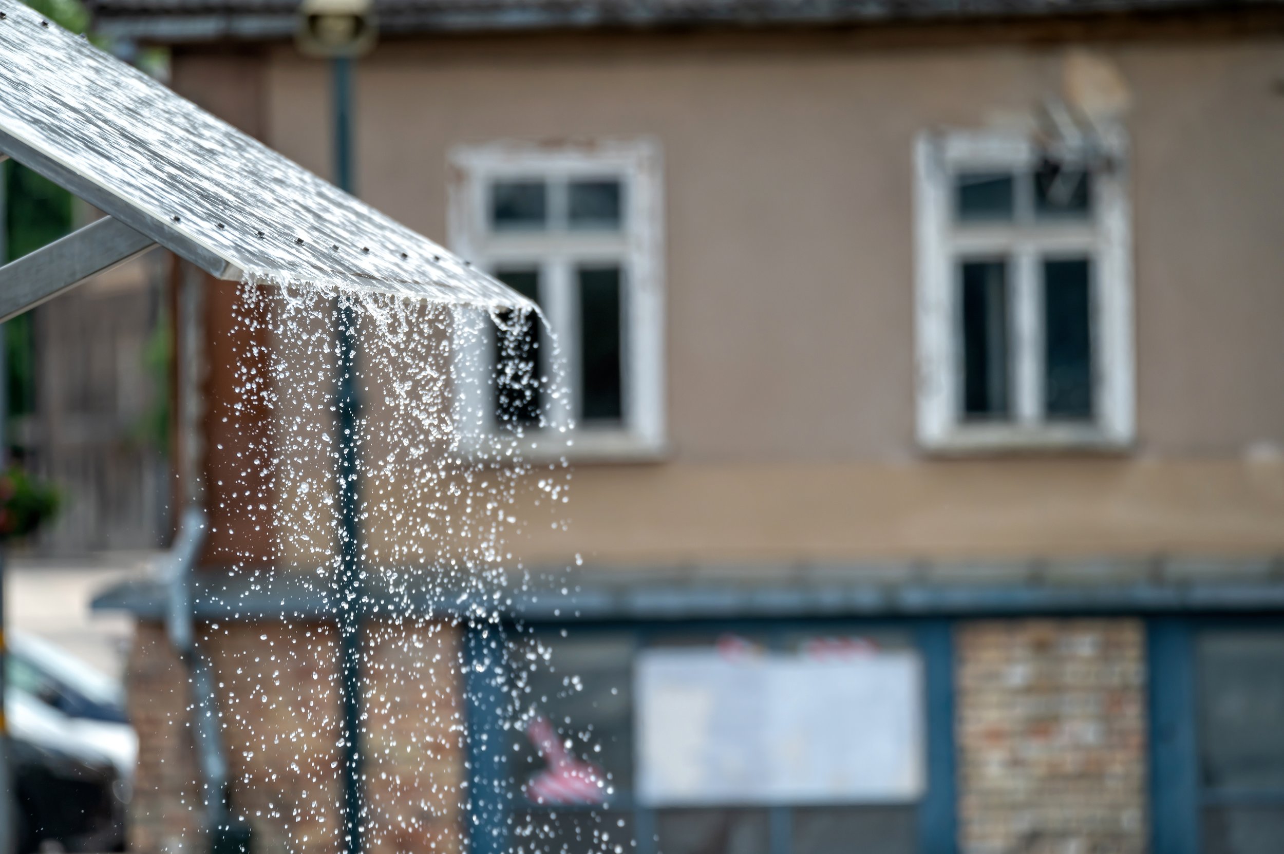 Storm Damage Roof Repair Near Me: Temporary vs. Permanent Fixes
