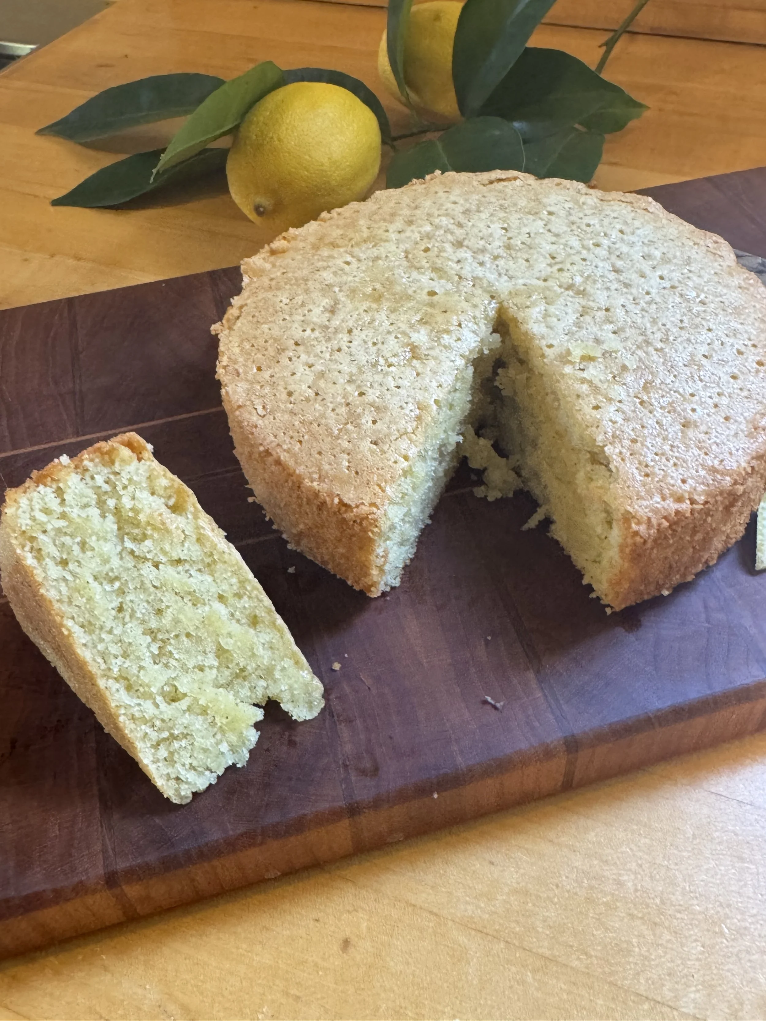 Cardamom Almond Mini Cake