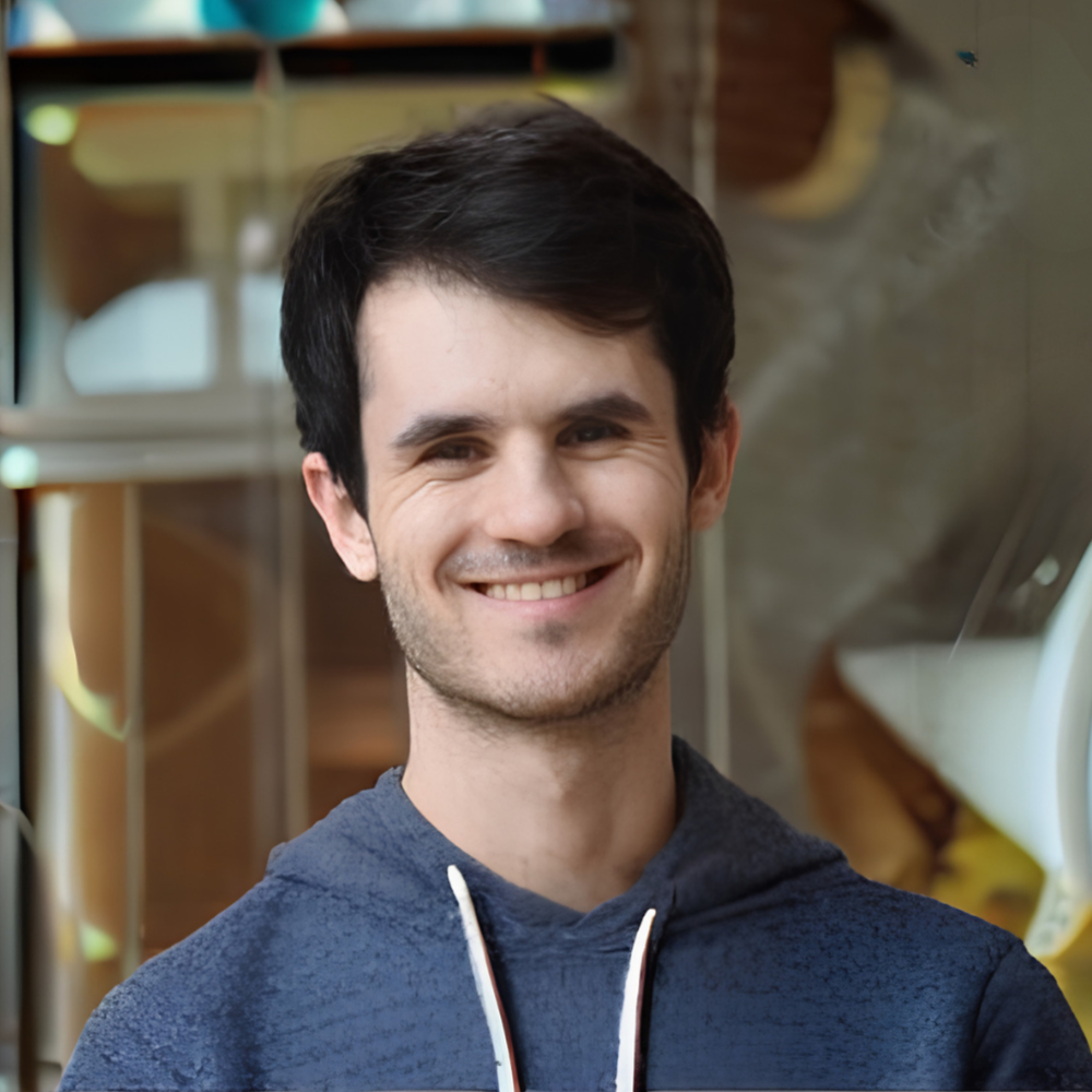Gabriel Dolsten Headshot