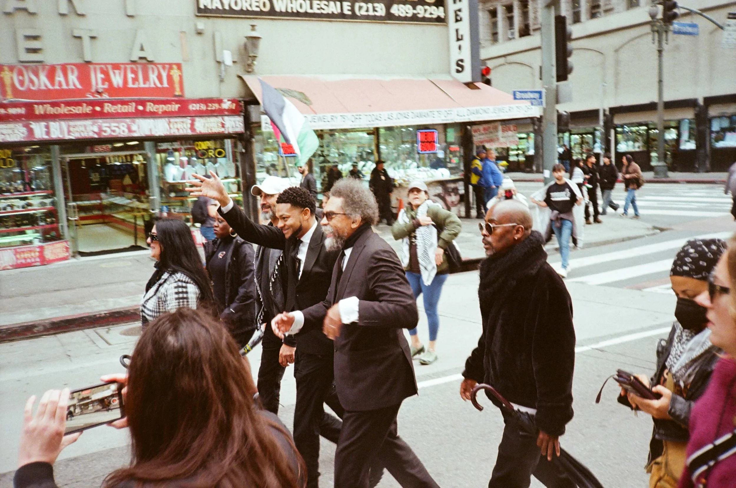 Photo Journalism: Witnessing Critical Events in Modern History