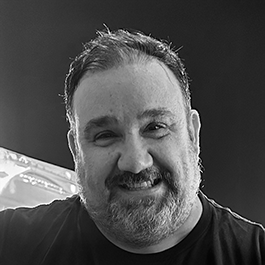 antonis_bw.png
