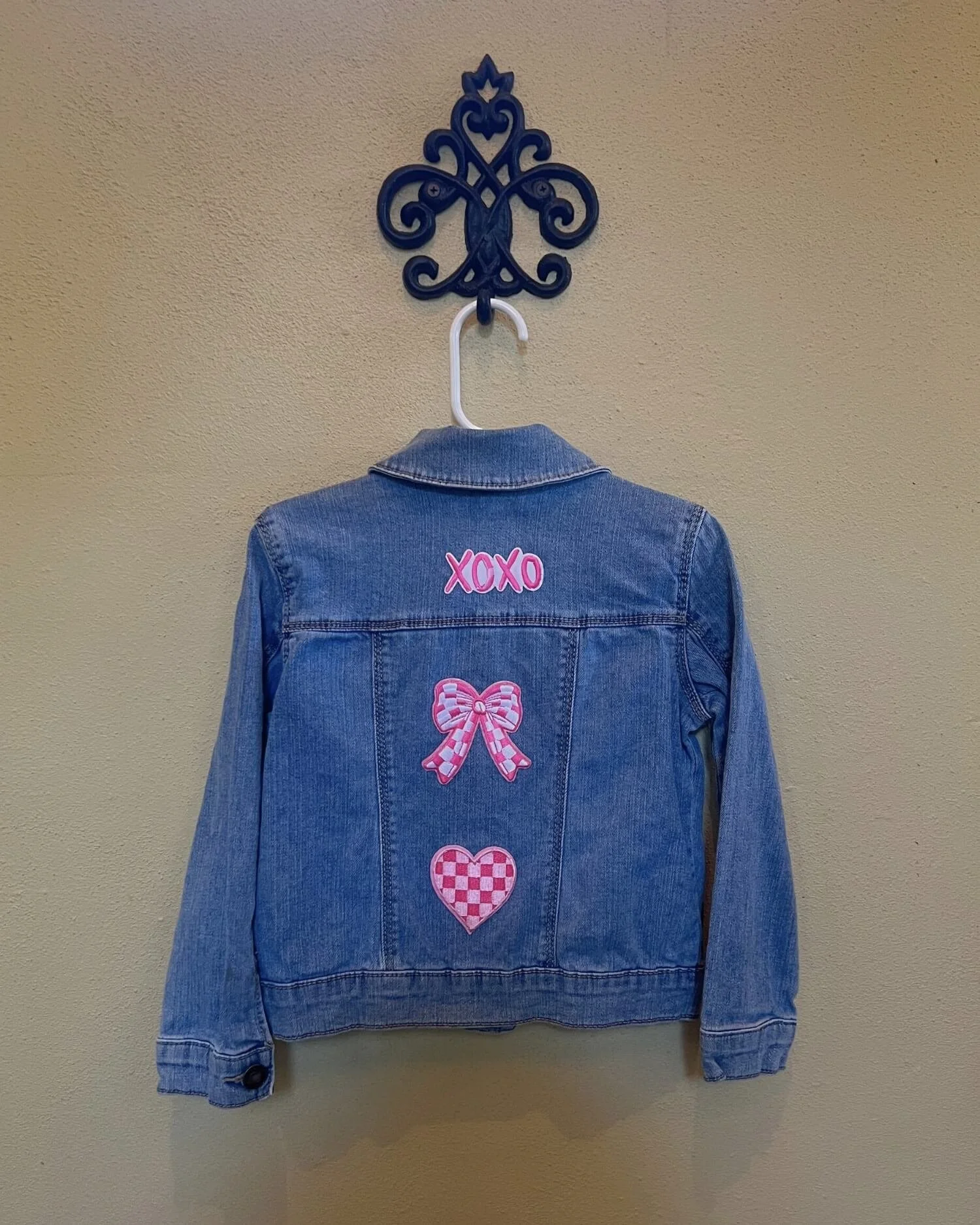 iris-ruth-pastor-designs-the-xoxo-darling-jacket-back.jpg
