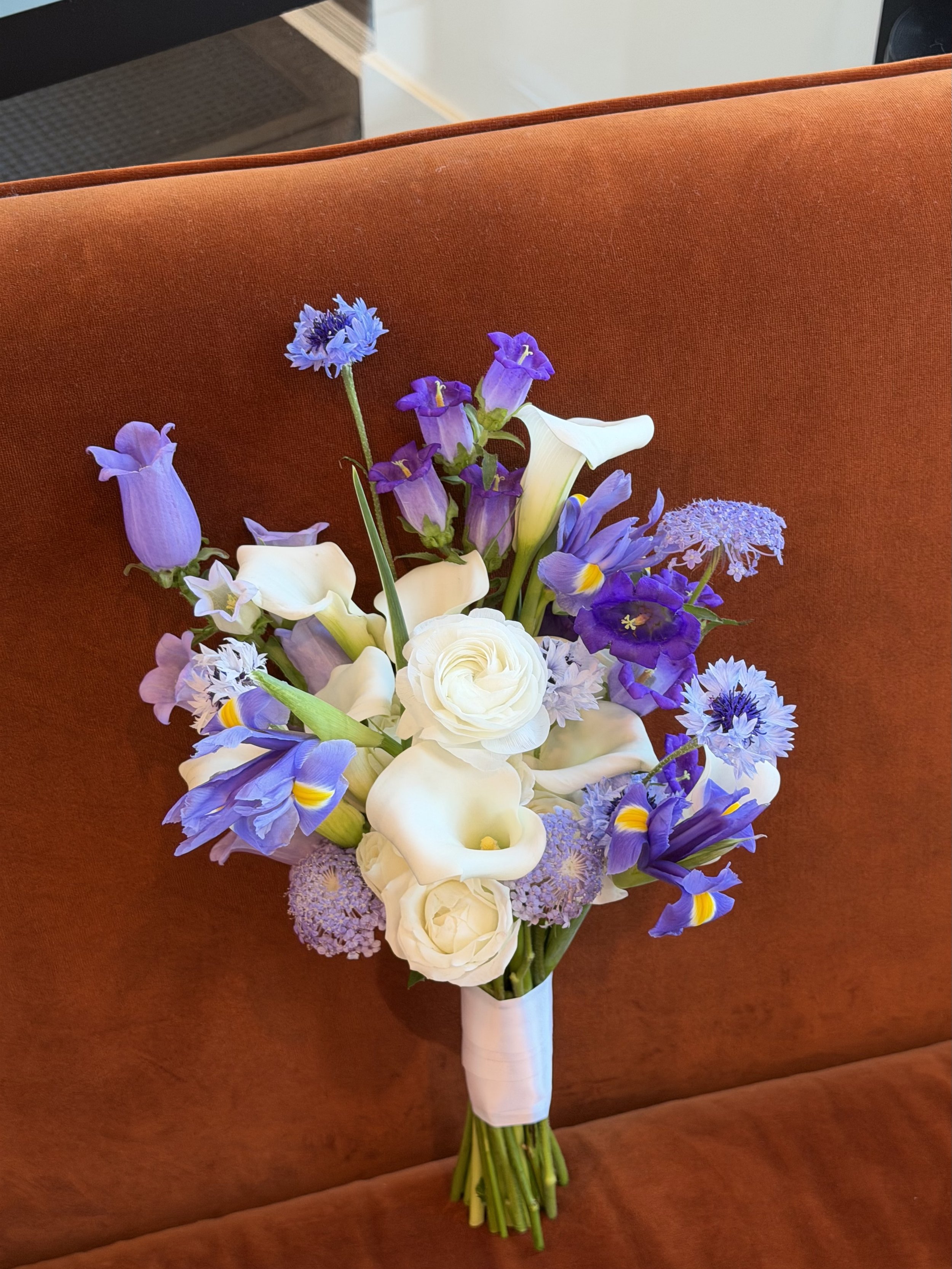 whiteandpurplebridalbouquet.jpg