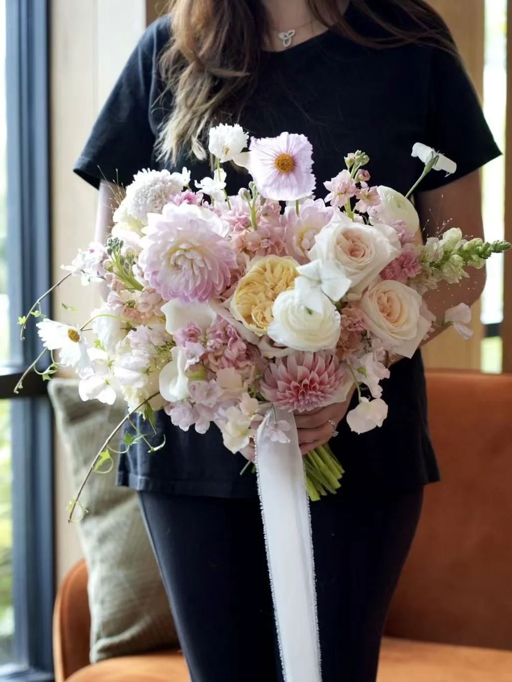 blushandcreambridalbouquet.jpg