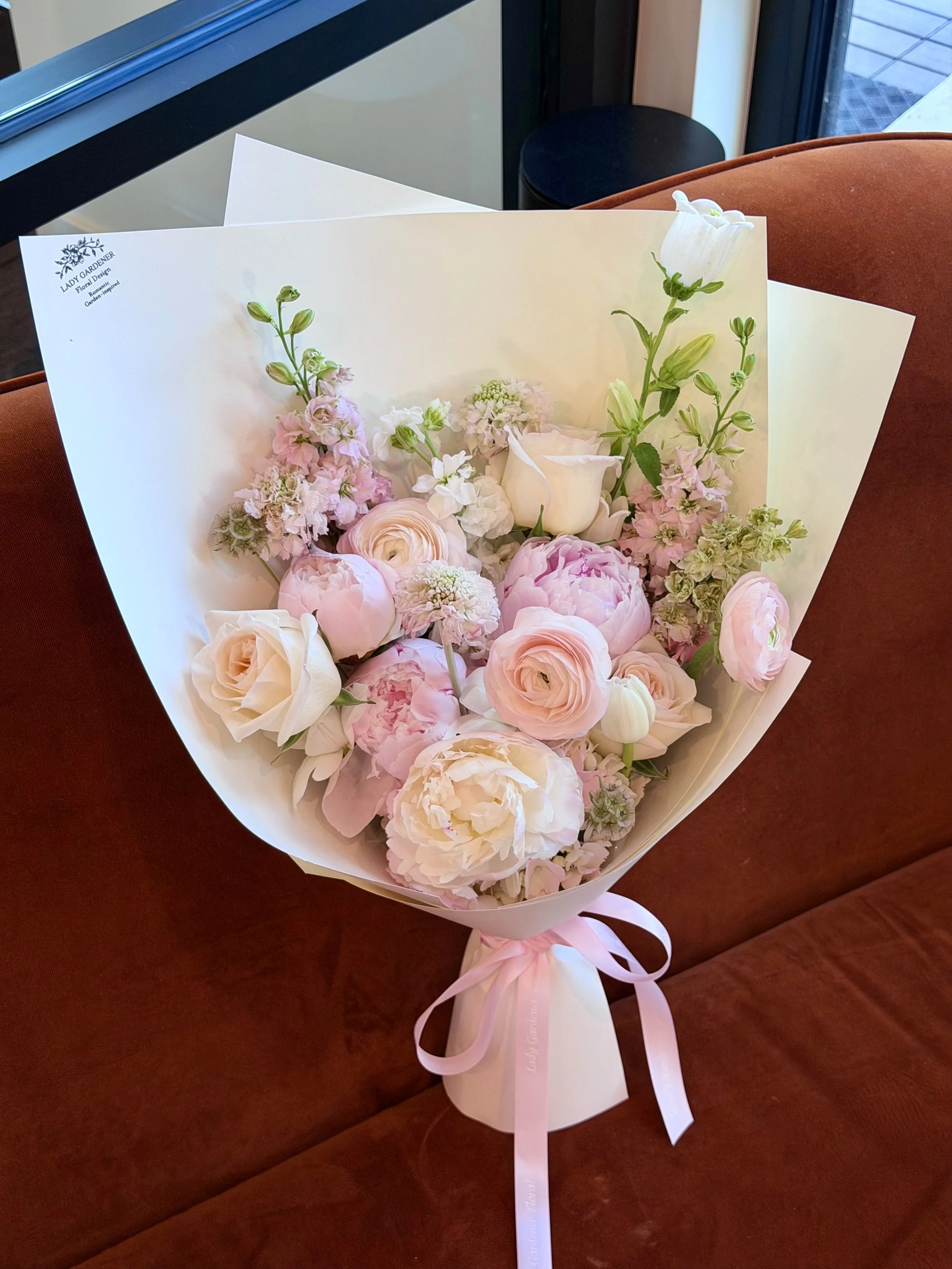 Signaturebouquet-pink.jpg