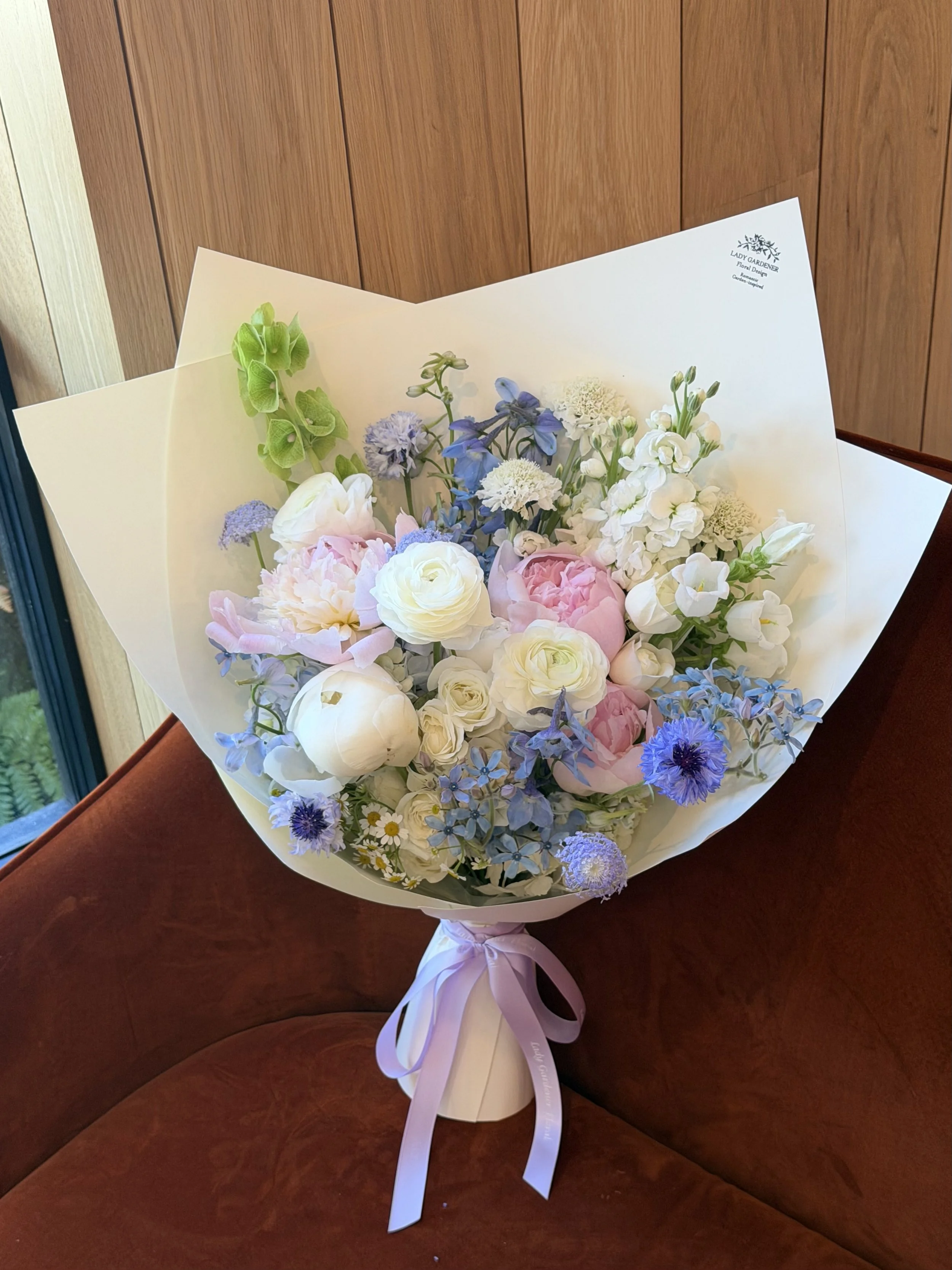 luxebouquet-pink and blue classic.jpg