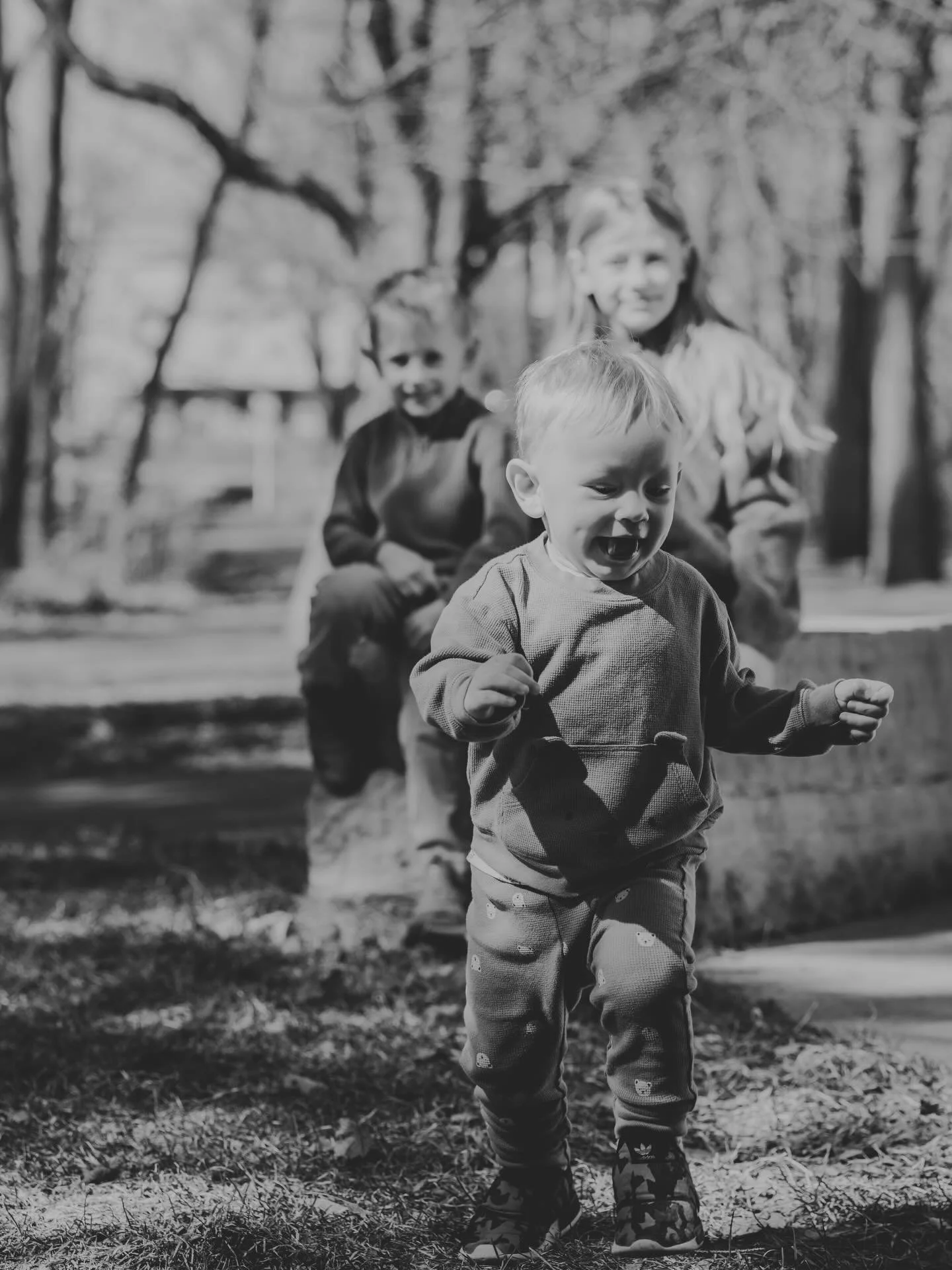 If you have the eyes to see it, kids really are a blessing 

#photography #photosinbetween #portrait #photographers