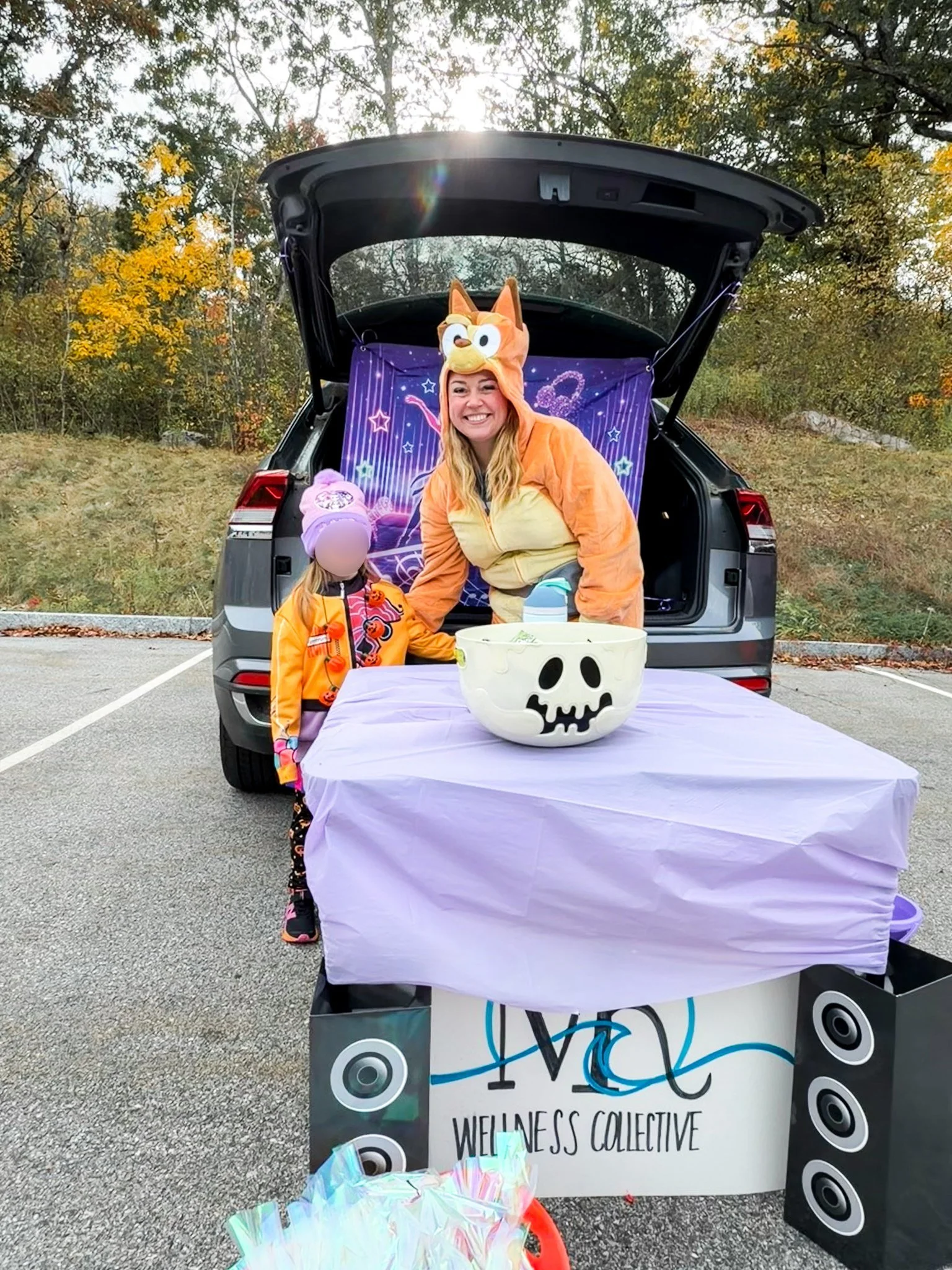 A huge thank you to the Westford Firefighters Association for putting together such a fun Trunk or Treat yesterday! 🎃👻

MK Wellness Collective had a great time meeting local families, handing out candy, and seeing all the creative costumes!

It was