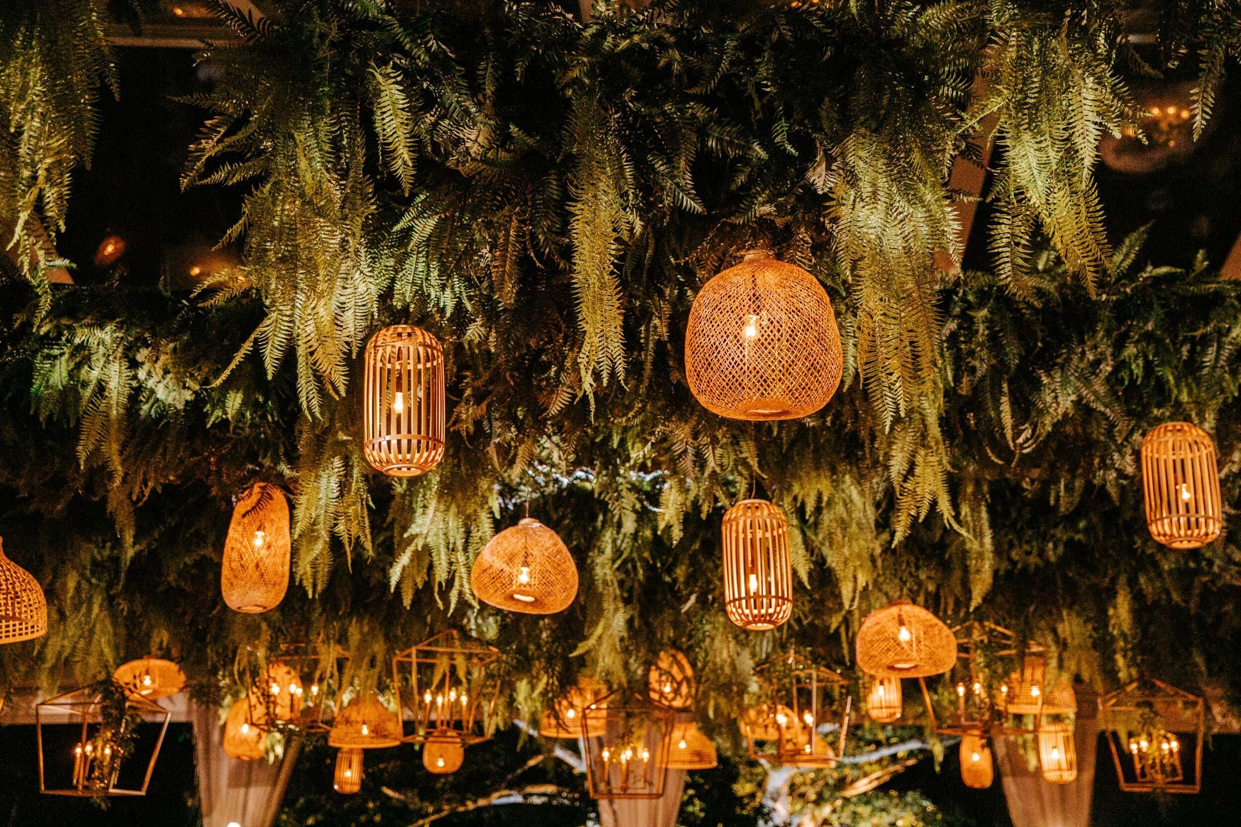 camden-maine-wedding-floral-inspiration-jackson-durham-luxury-events-35.jpg