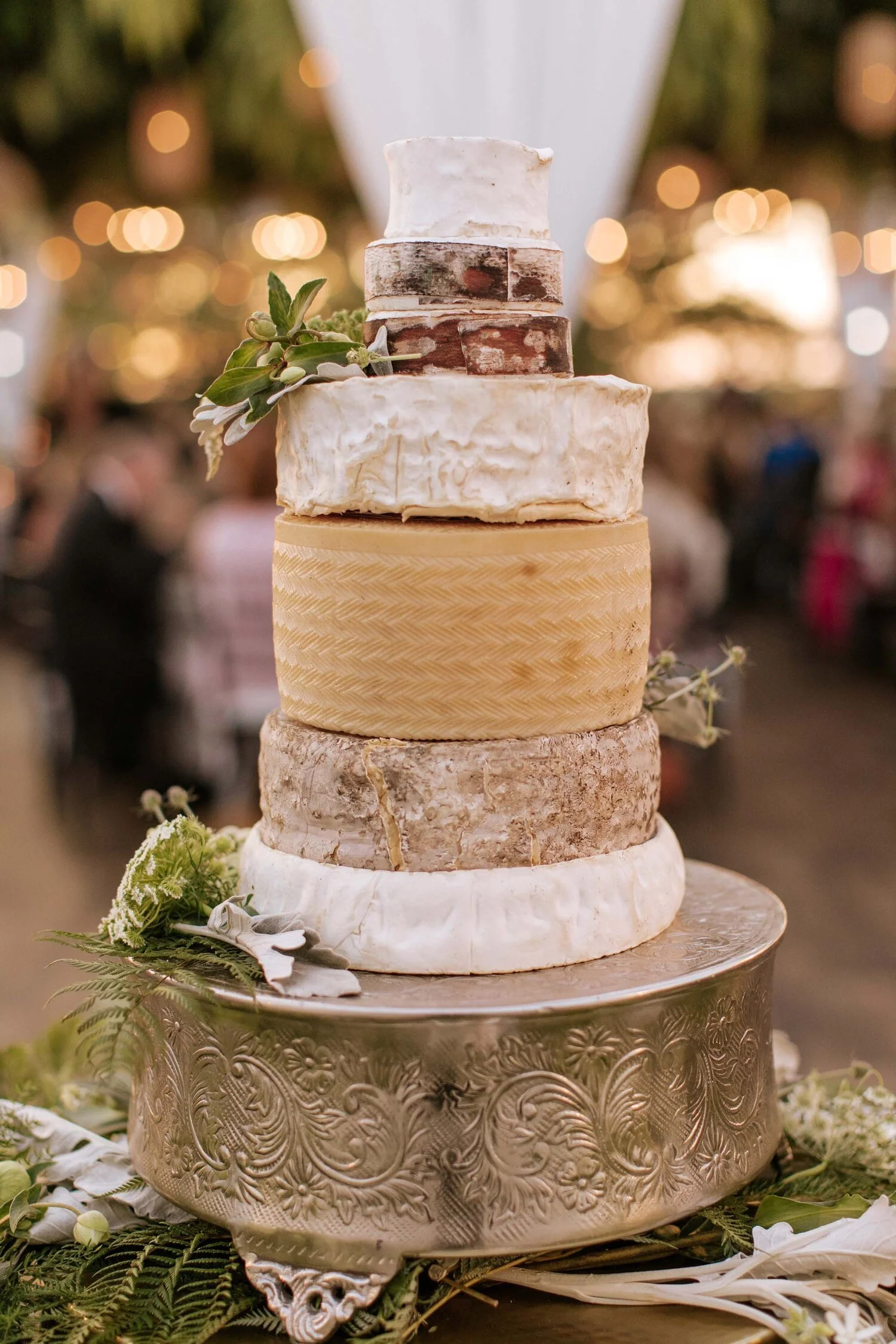 camden-maine-wedding-floral-inspiration-jackson-durham-luxury-events-30.jpg