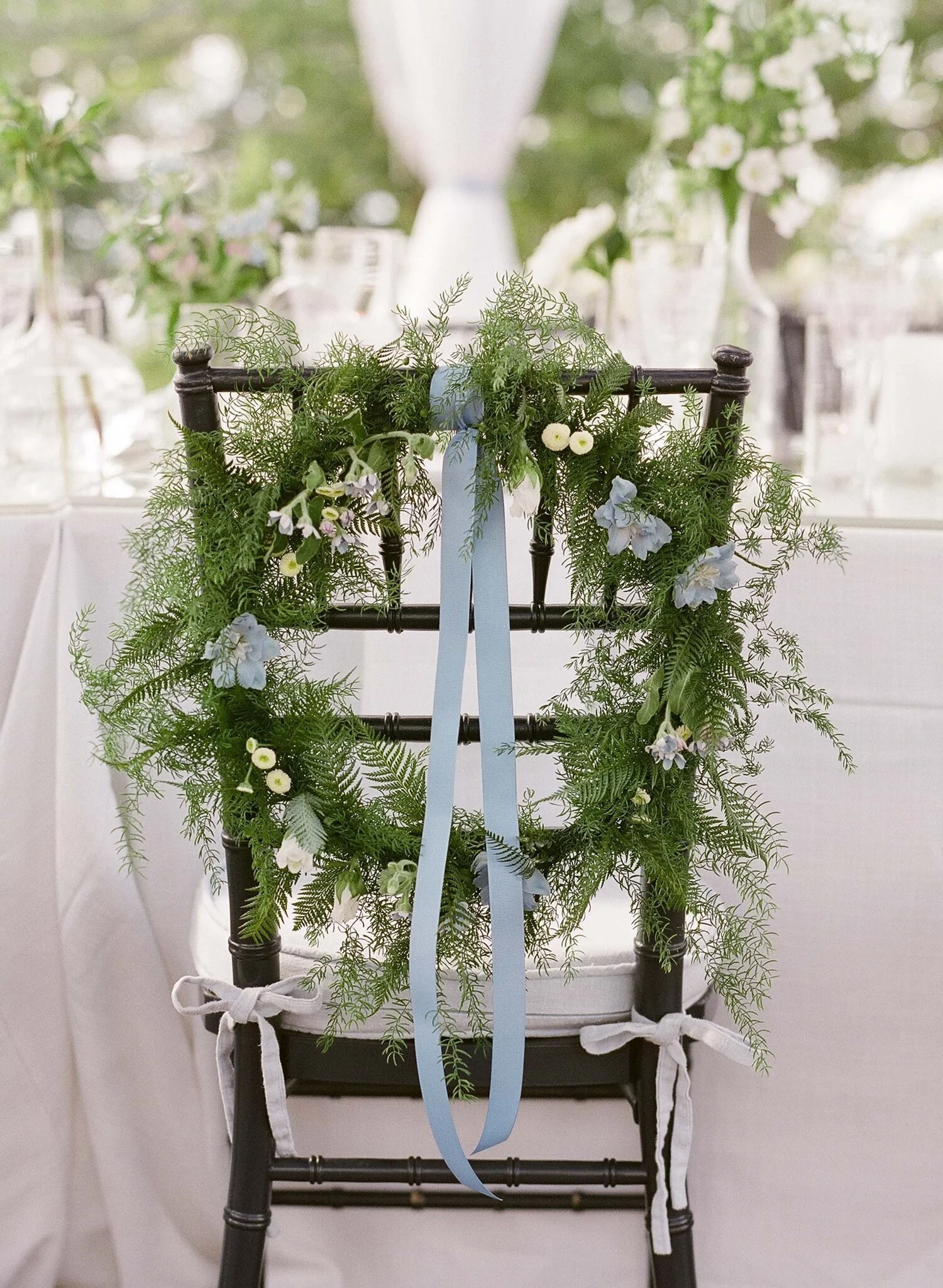 camden-maine-wedding-floral-inspiration-jackson-durham-luxury-events-22.jpg