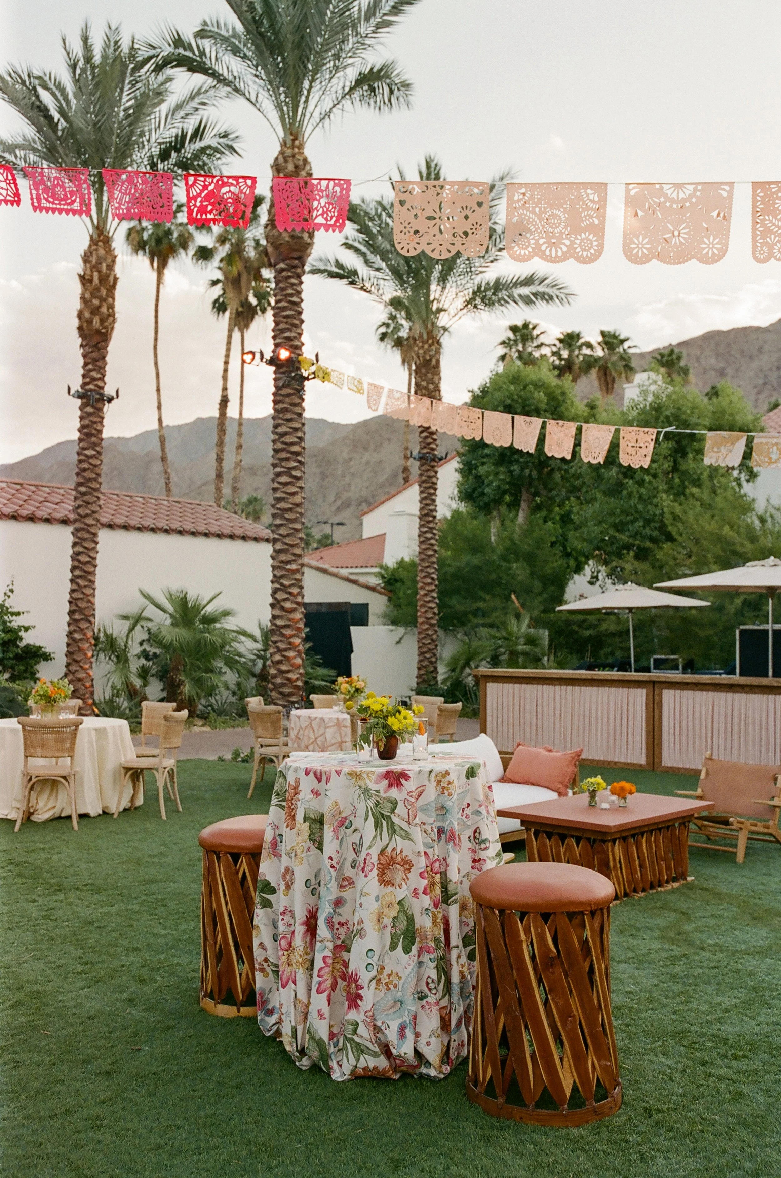 32-AnnabelleandDaren-Welcome.jpg
