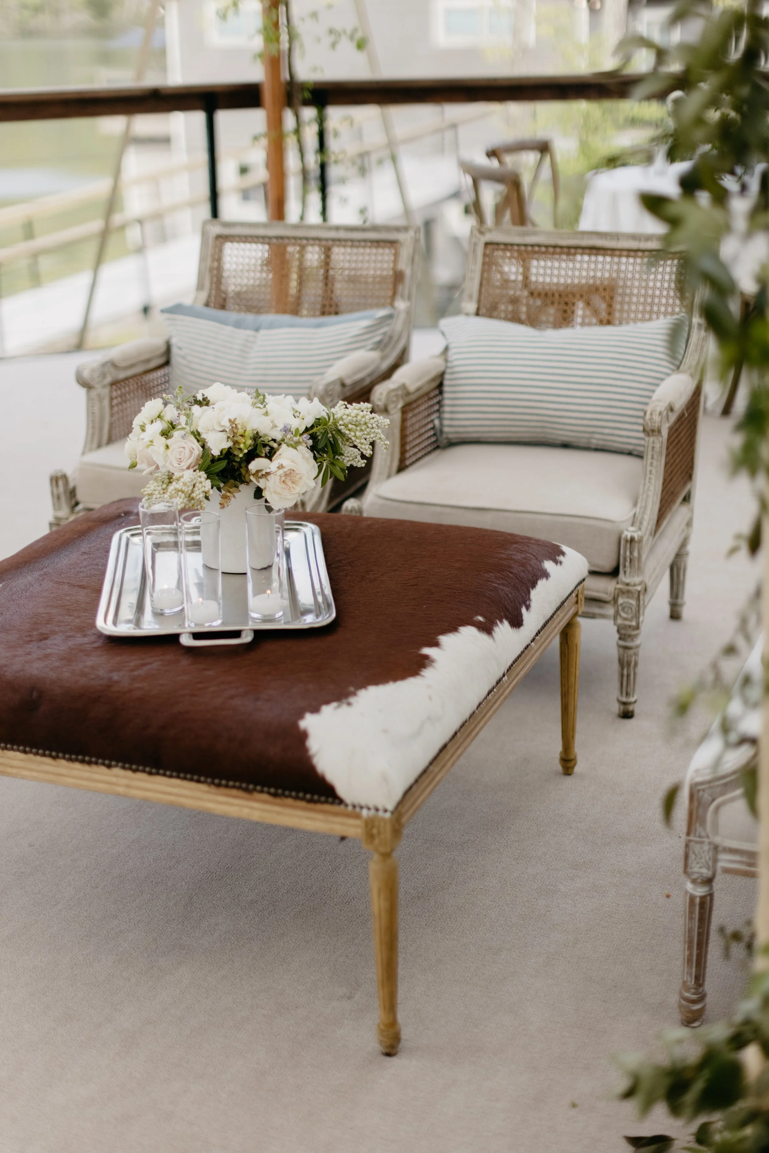 alabama-wedding-floral-design-inspiration-decor-jackson-durham-events-12.jpeg