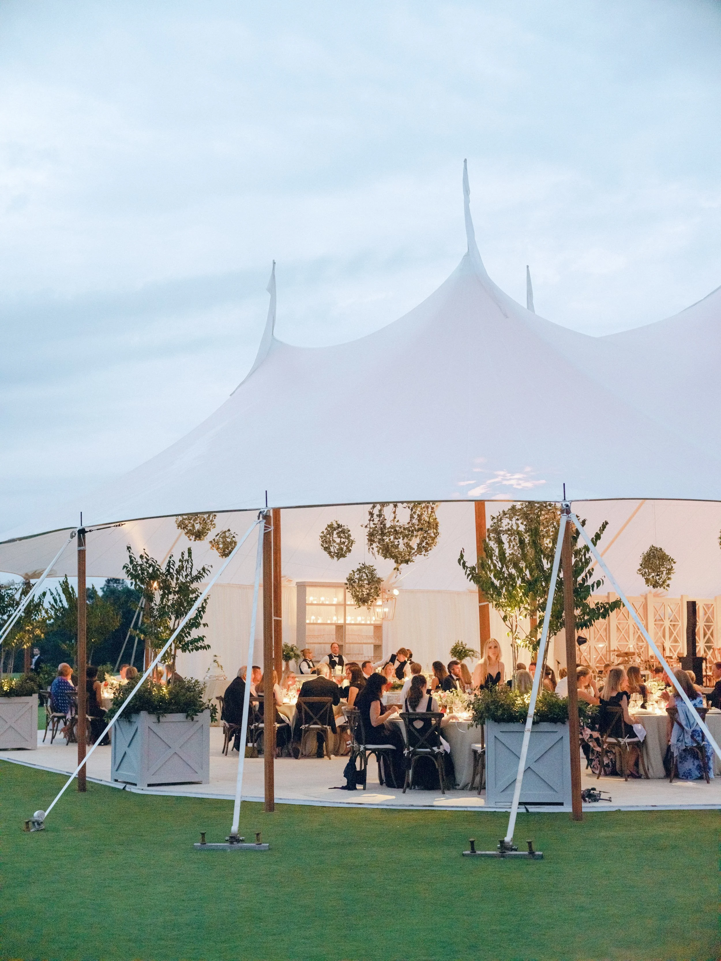 atlanta-tented-wedding-jackson-durham-events-04.jpg