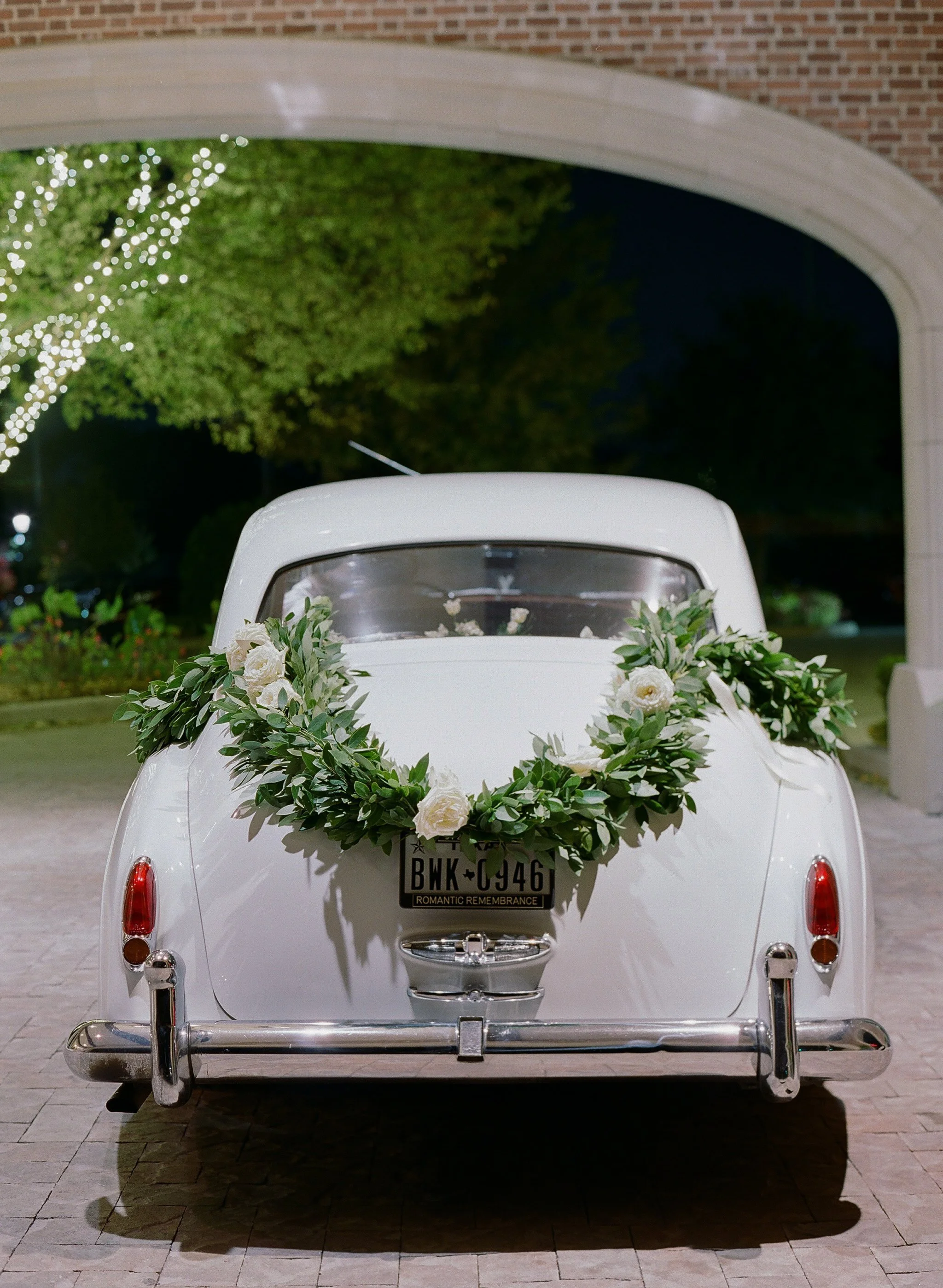 dallas-texas-wedding-floral-design-inspiration-country-club-dcc-jackson-durham-events-18.jpg