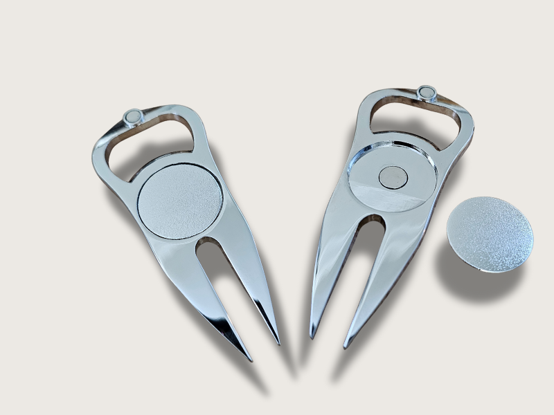 Custom Engraved Magnetic Golf Divot Tool