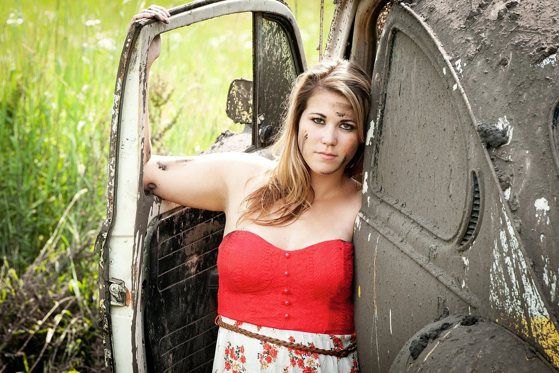 scenic-senior-portrait-michigan.jpg