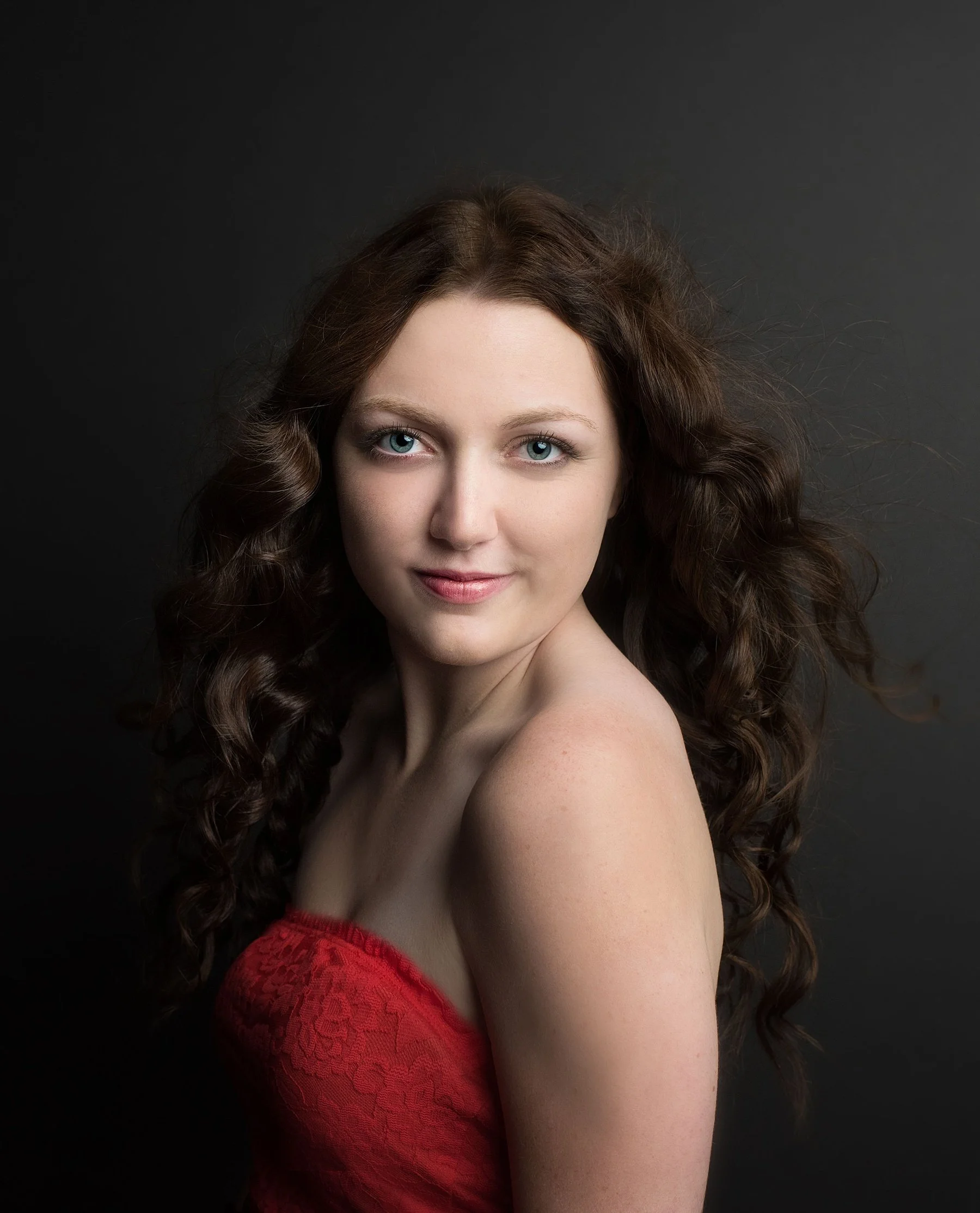 Female-Model-Portrait-Mi.jpg