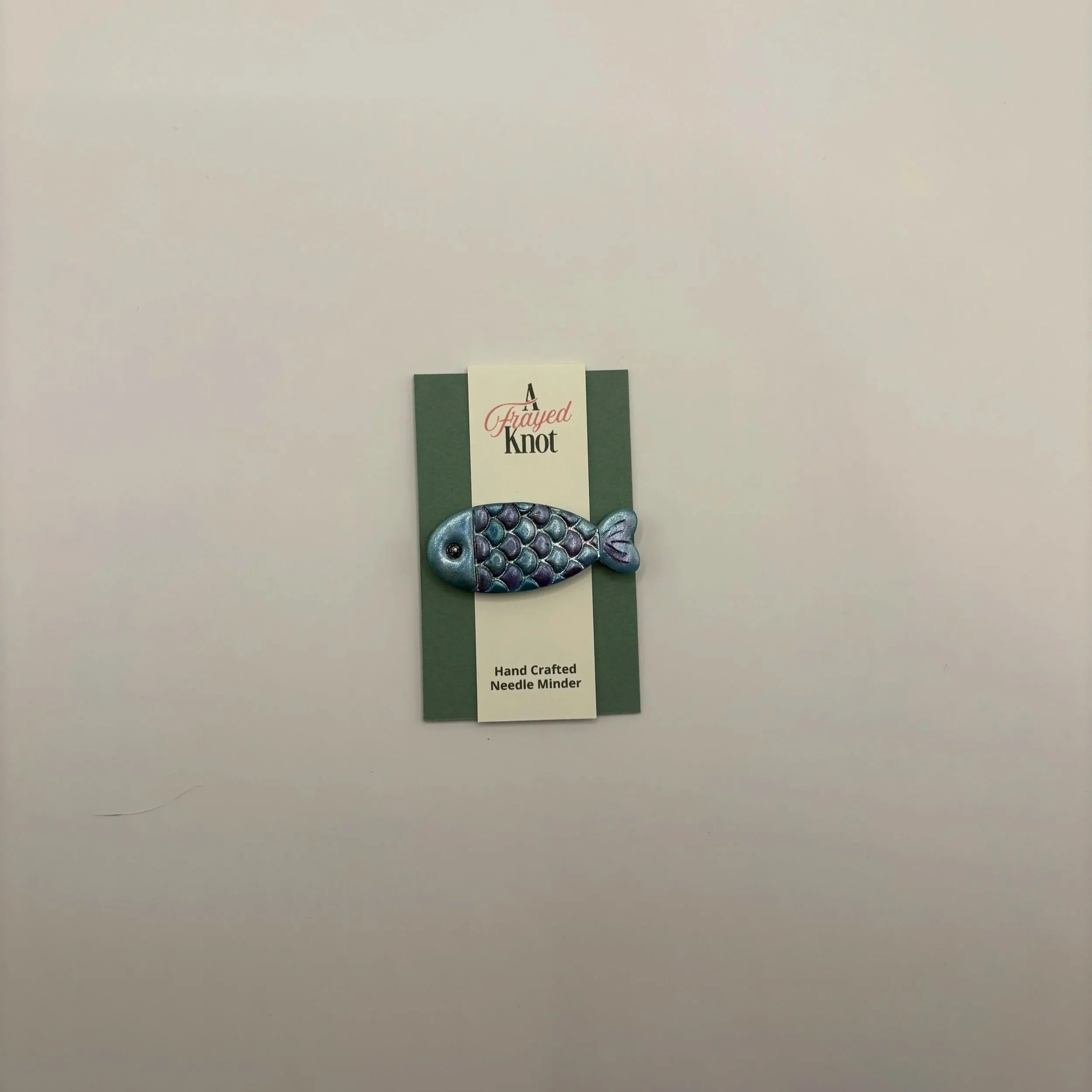 Blue and Purple Scalloped Fish Needle Minder