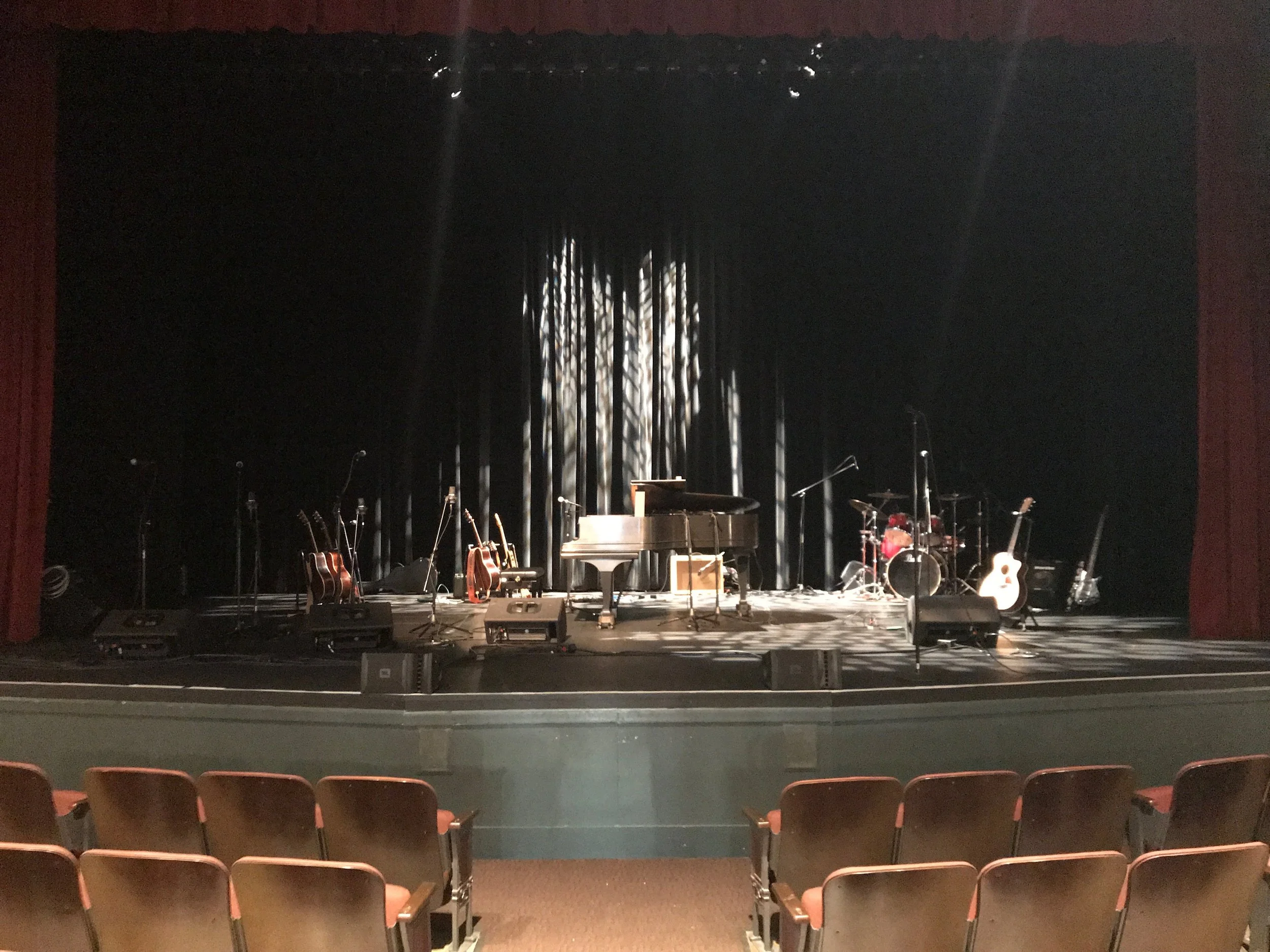 “Glory” Album Release Concert