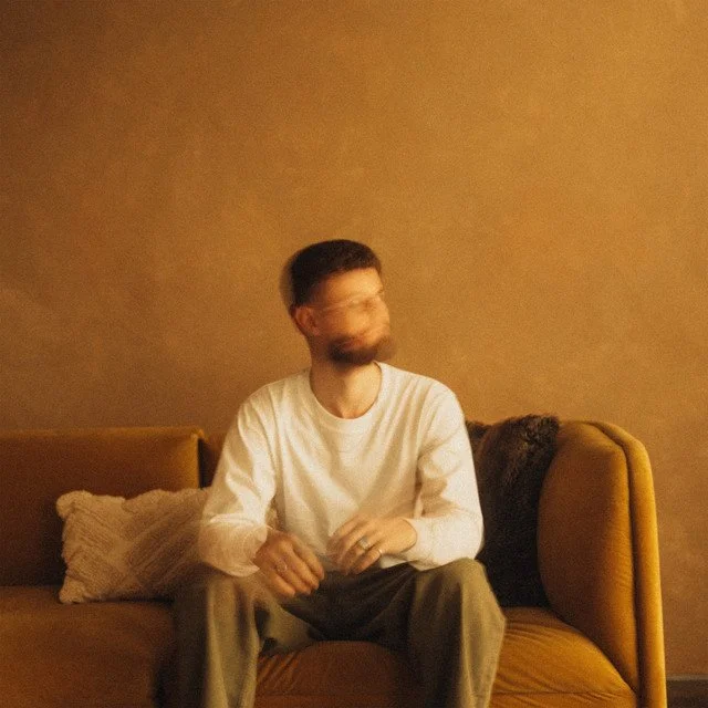 Charlie Oriain - Sinking Not Swimming