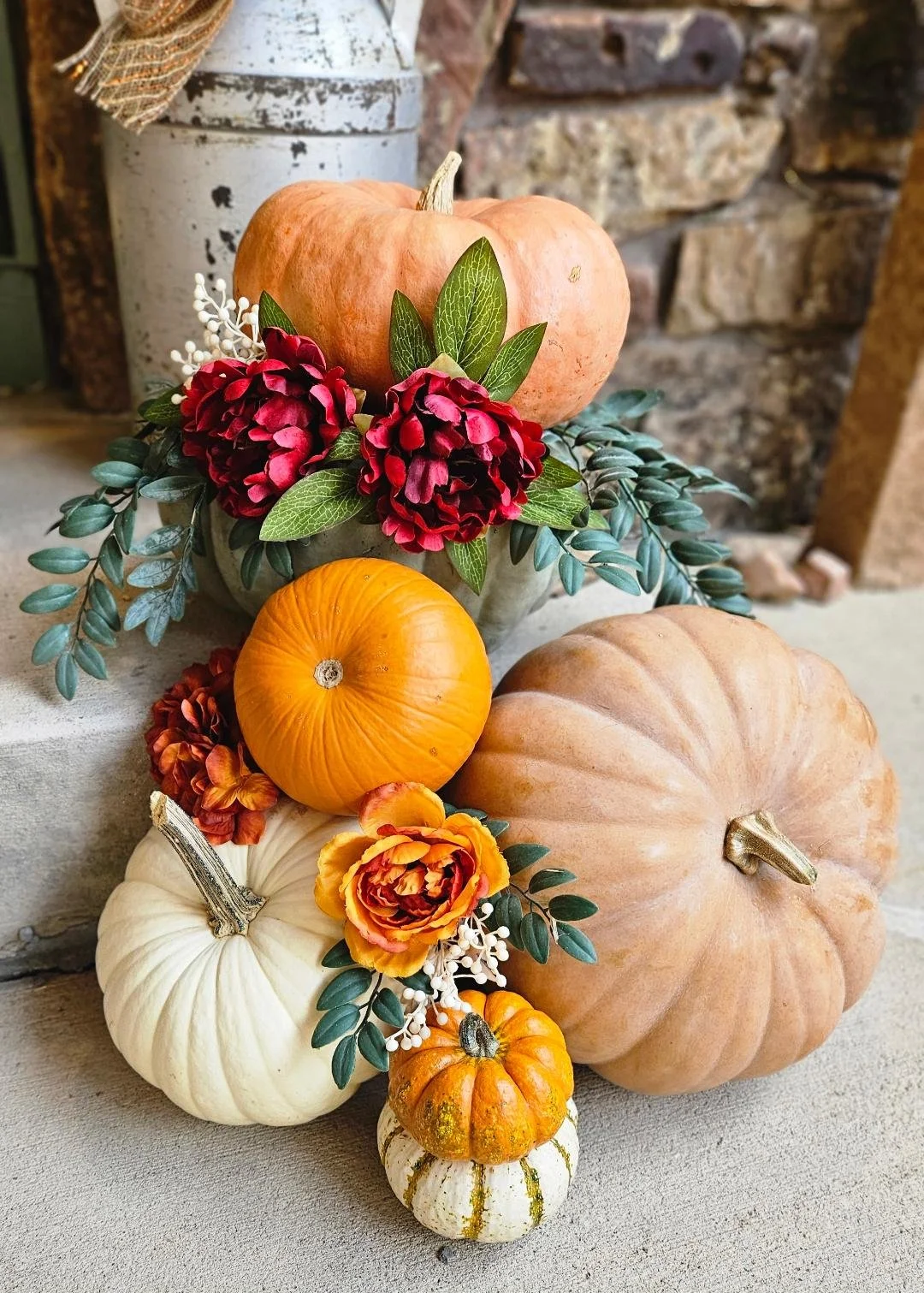 Customizable Pumpkin Package - Price TBD.        Perfect for an event, business, or outdoor space.
